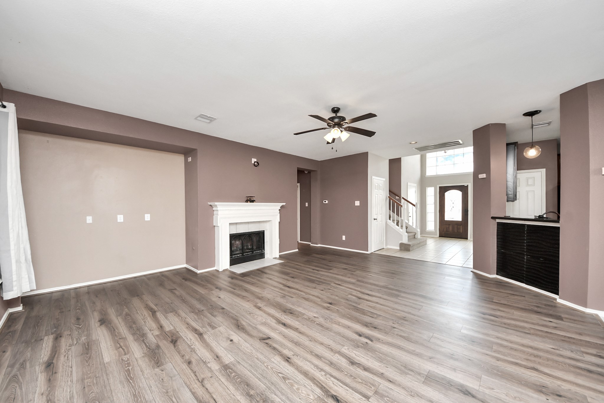 15622 Valley Creek Drive Property Photo 6