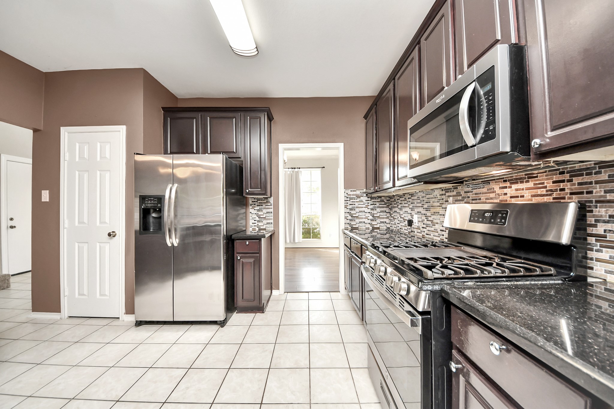 15622 Valley Creek Drive Property Photo 12