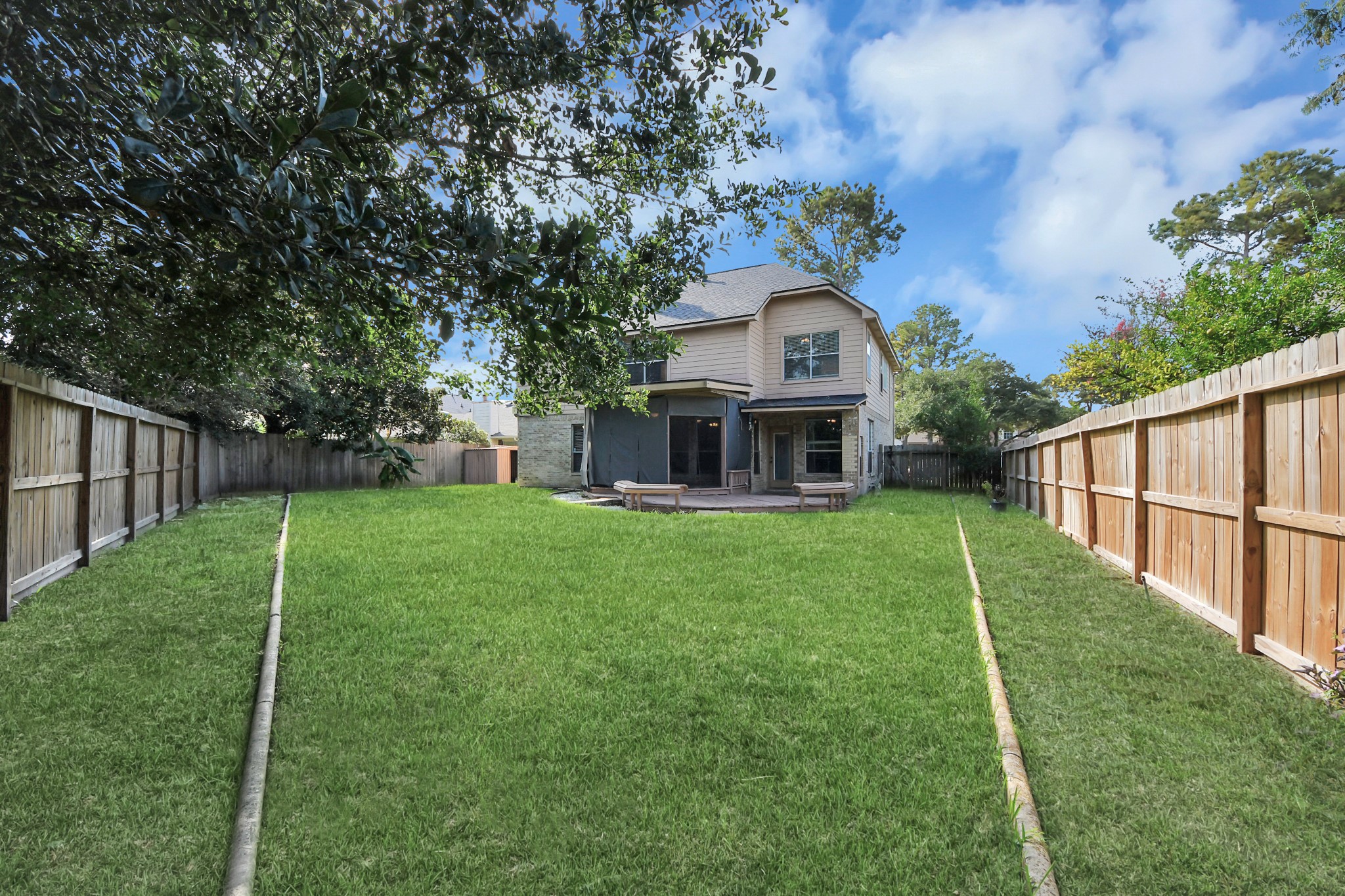 15622 Valley Creek Drive Property Photo 32