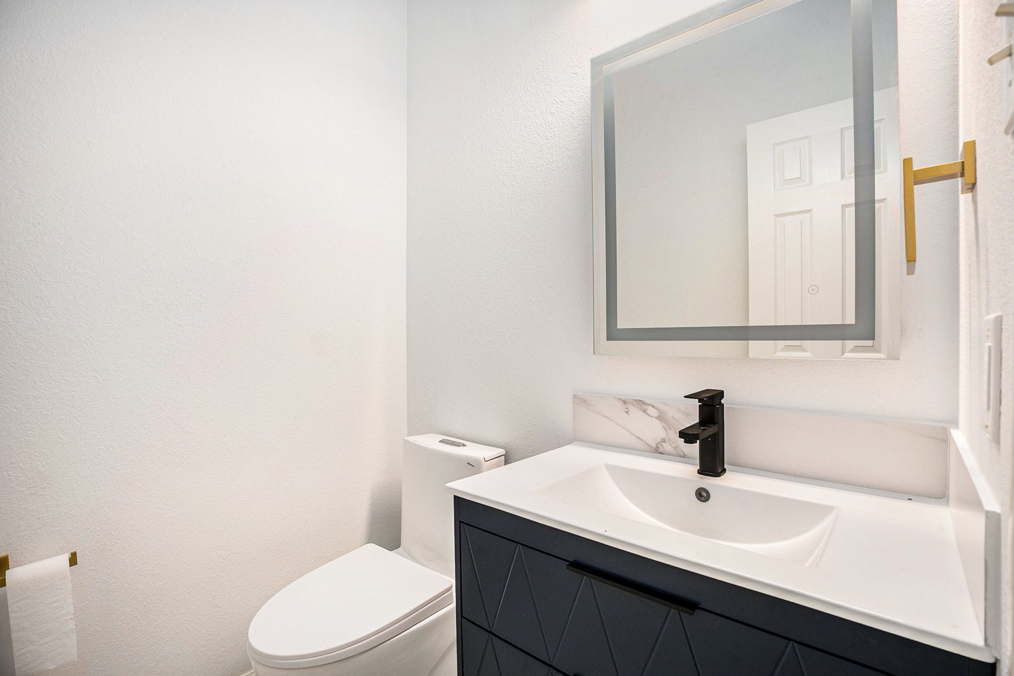 3811 Misty Falls Lane Property Photo 6