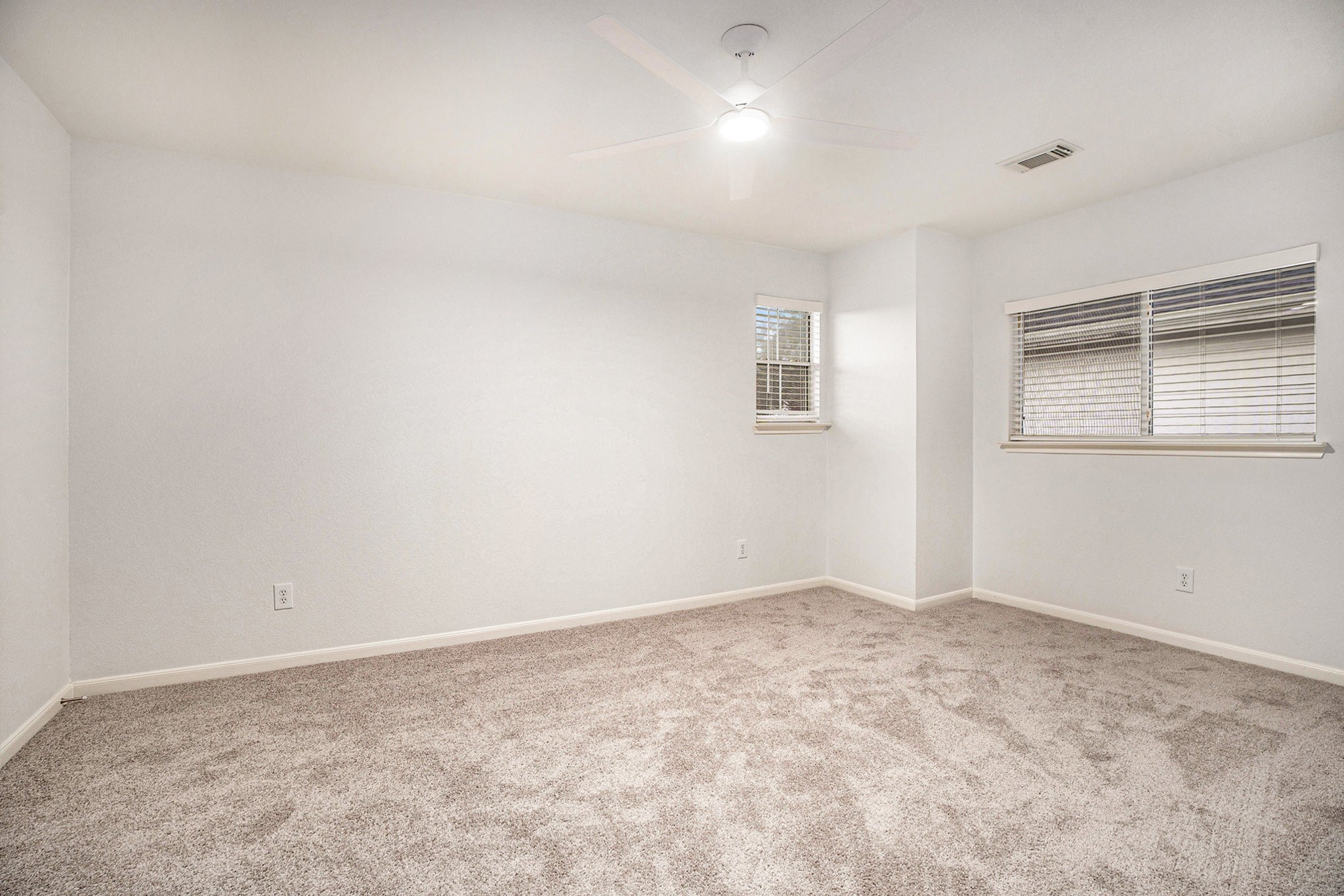 3811 Misty Falls Lane Property Photo 14