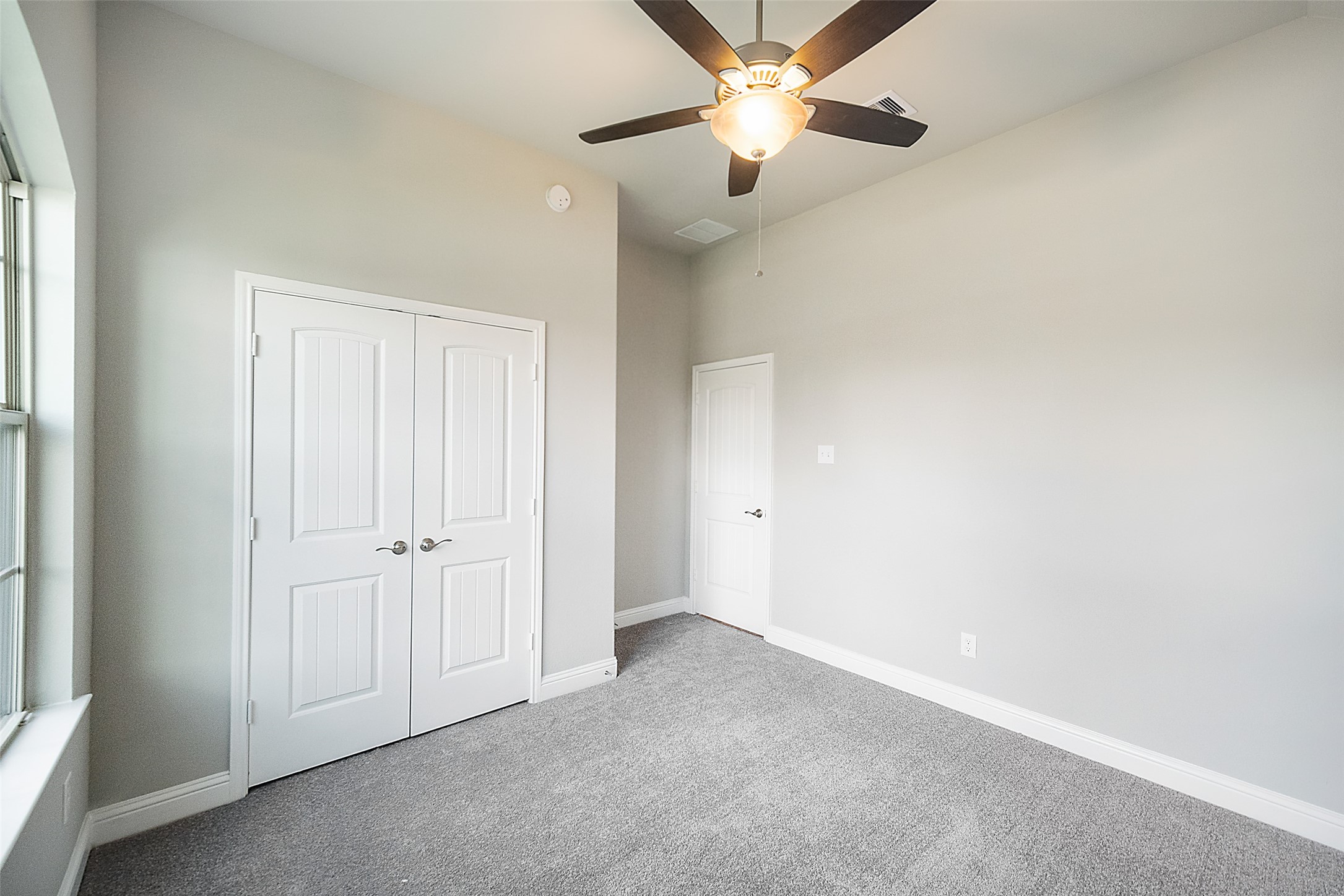 11239 Rosita Patch Drive Property Photo 19
