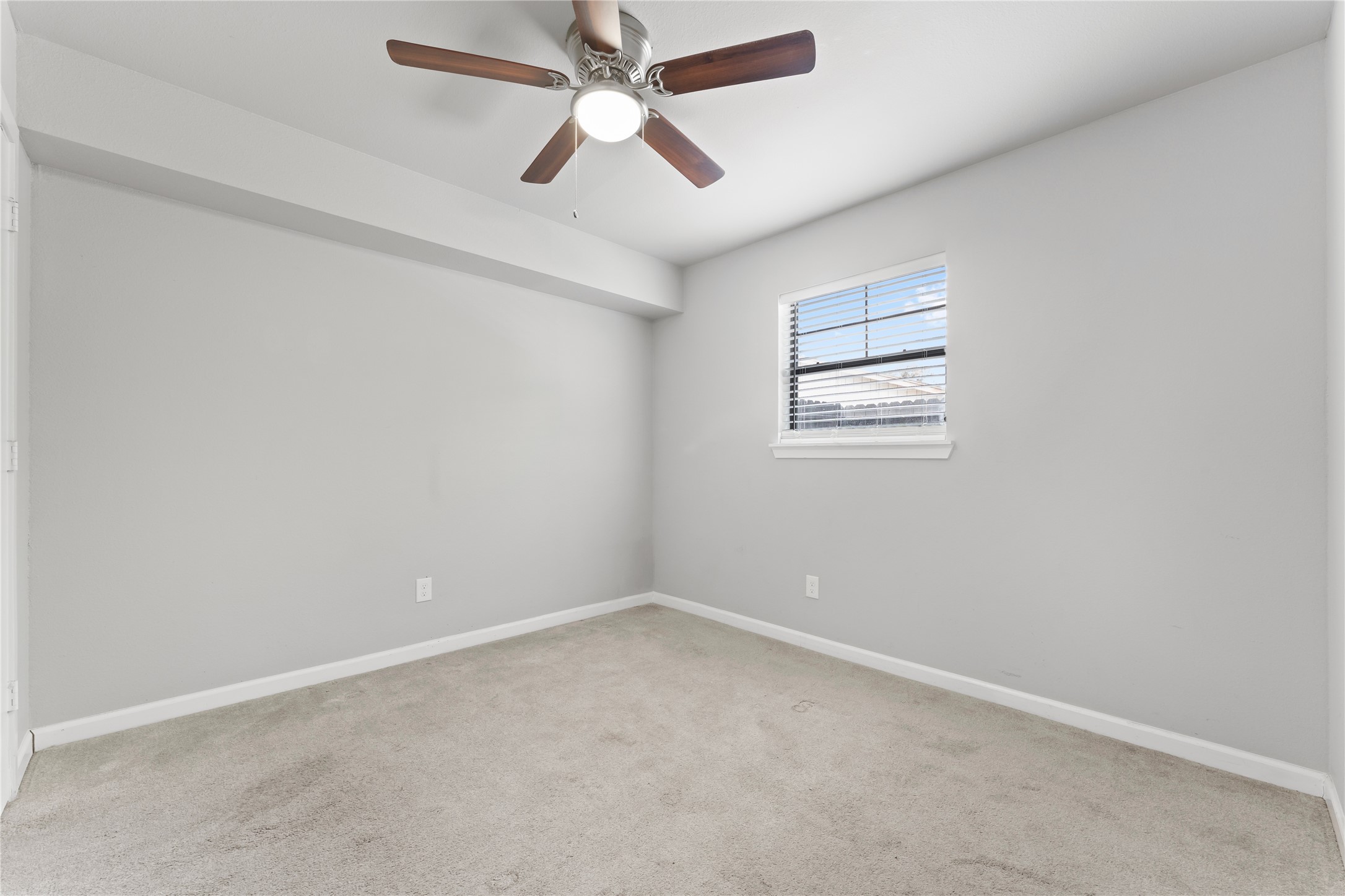 9130 Vogue Lane Property Photo 19