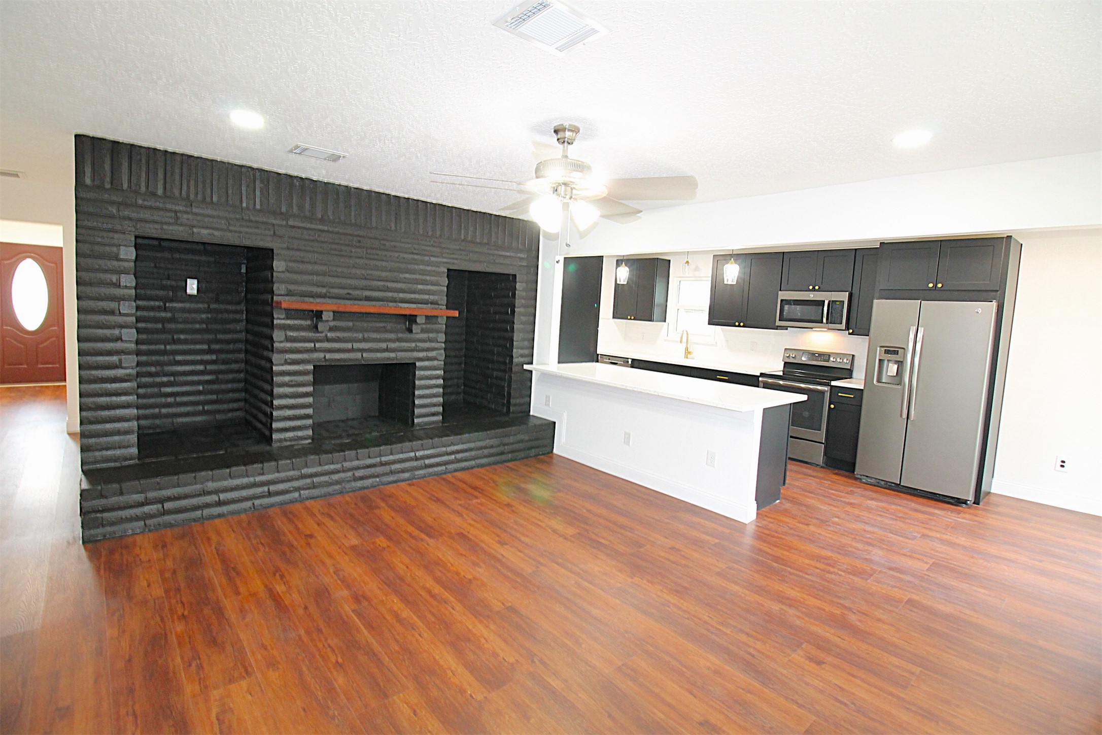 16907 David Glen Drive Property Photo 10