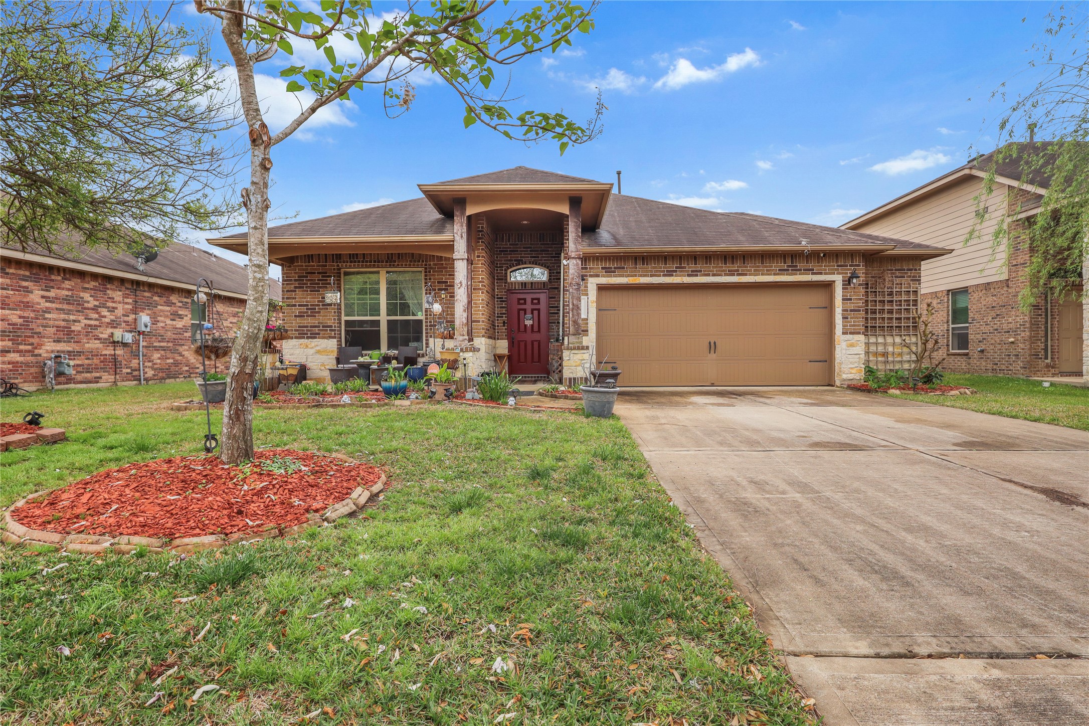 3215 Aegean Drive Property Photo 1