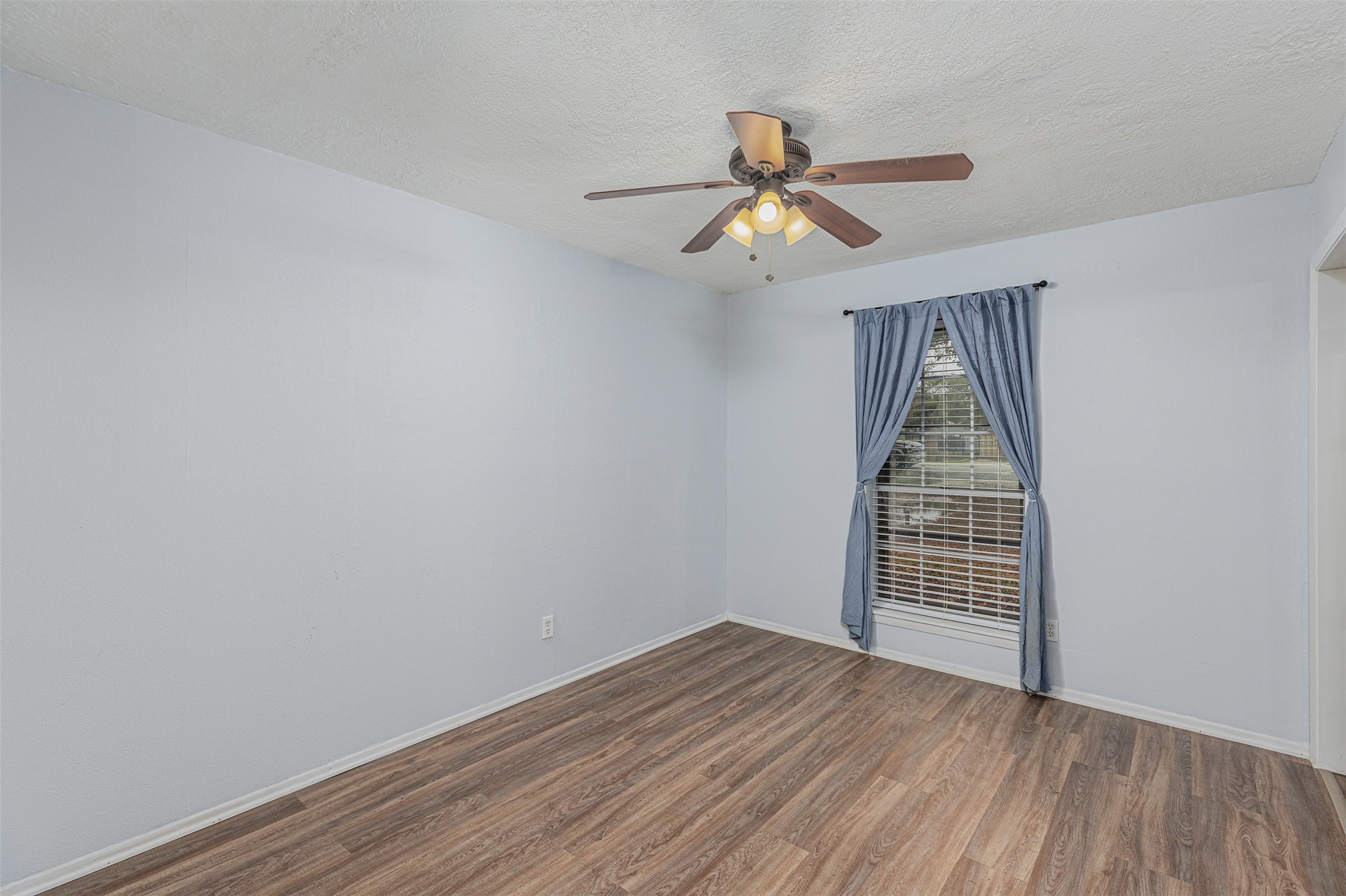 811 Tori Road Property Photo 4