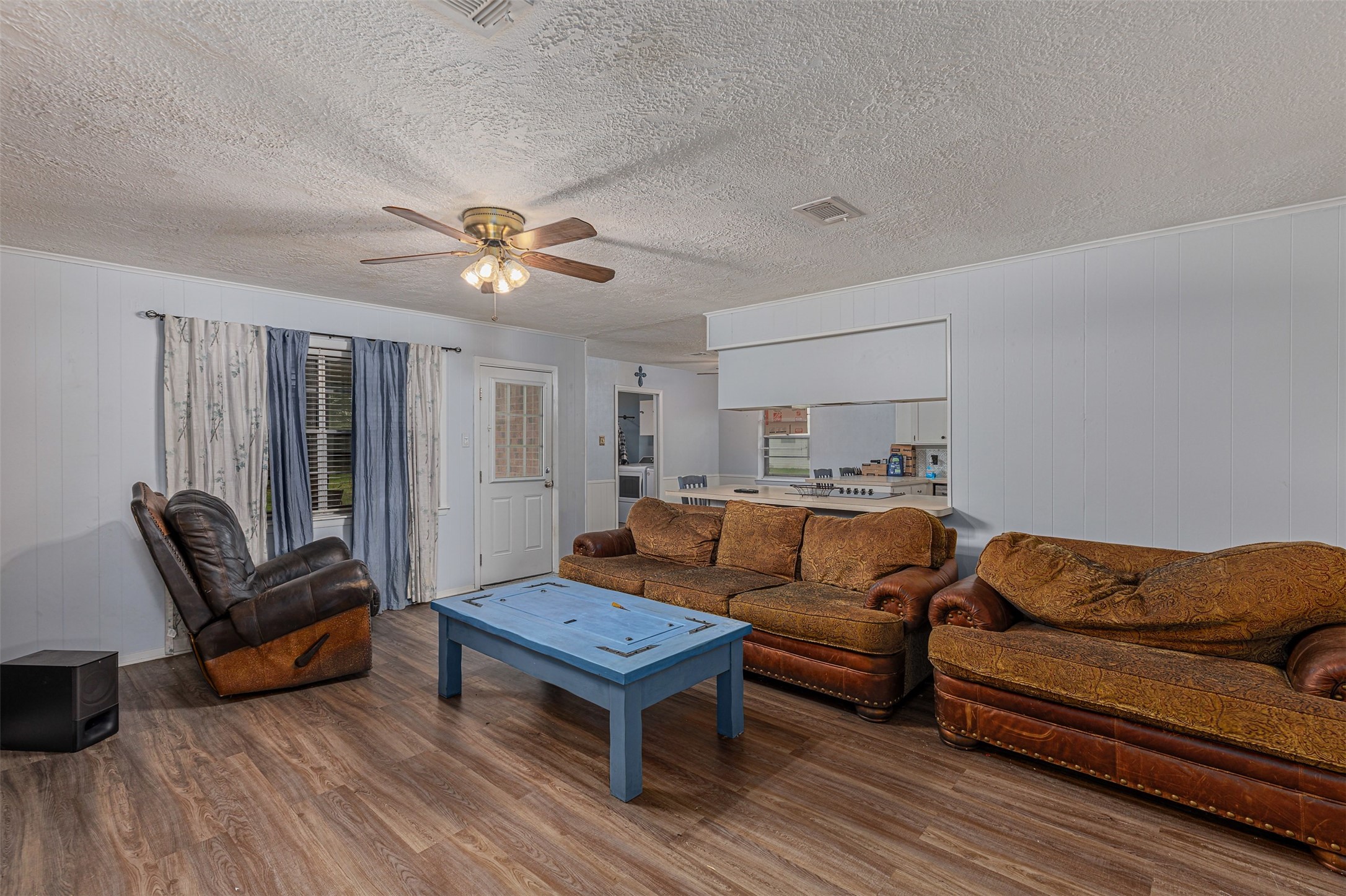 811 Tori Road Property Photo 8