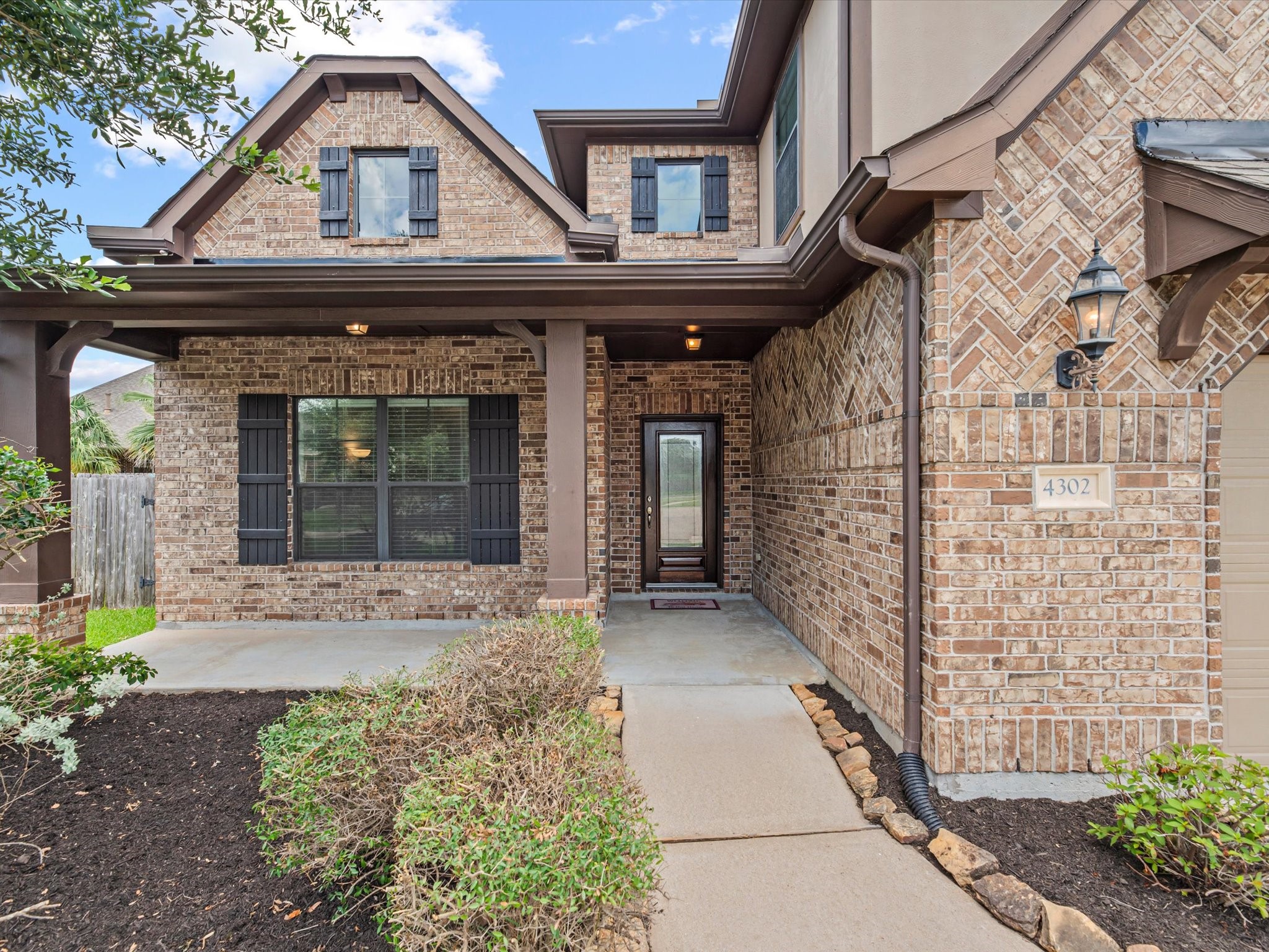 4302 Kent Ranch Court Property Photo 3