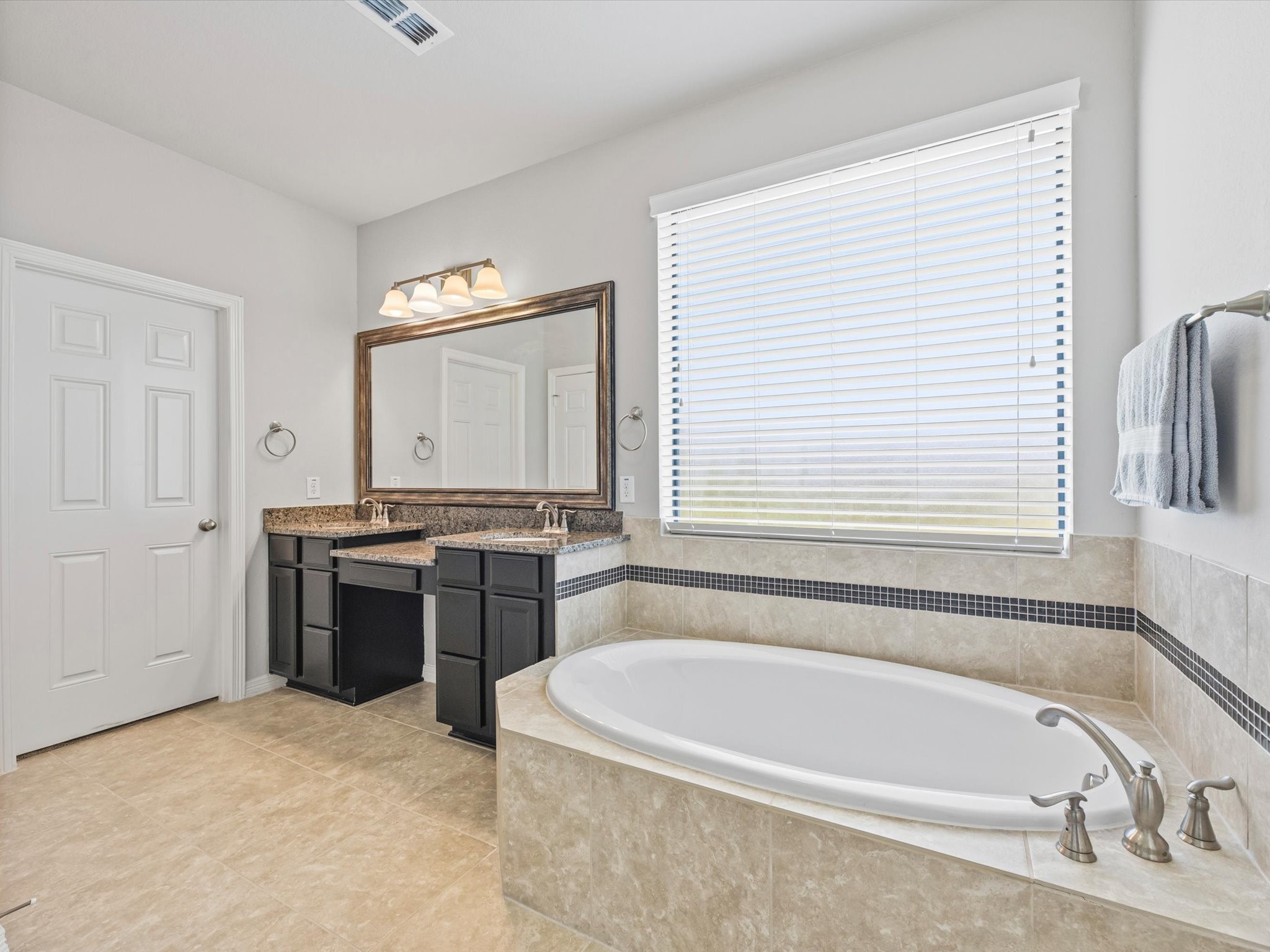 4302 Kent Ranch Court Property Photo 16
