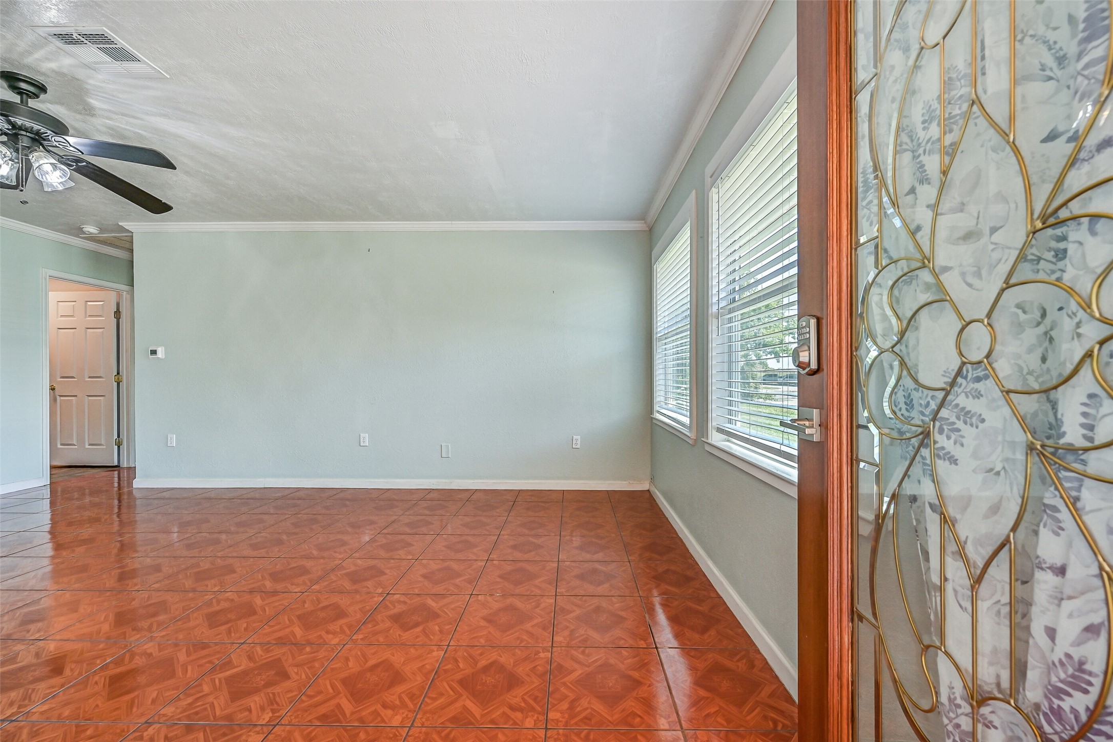 104 Bonita Avenue Property Photo 8