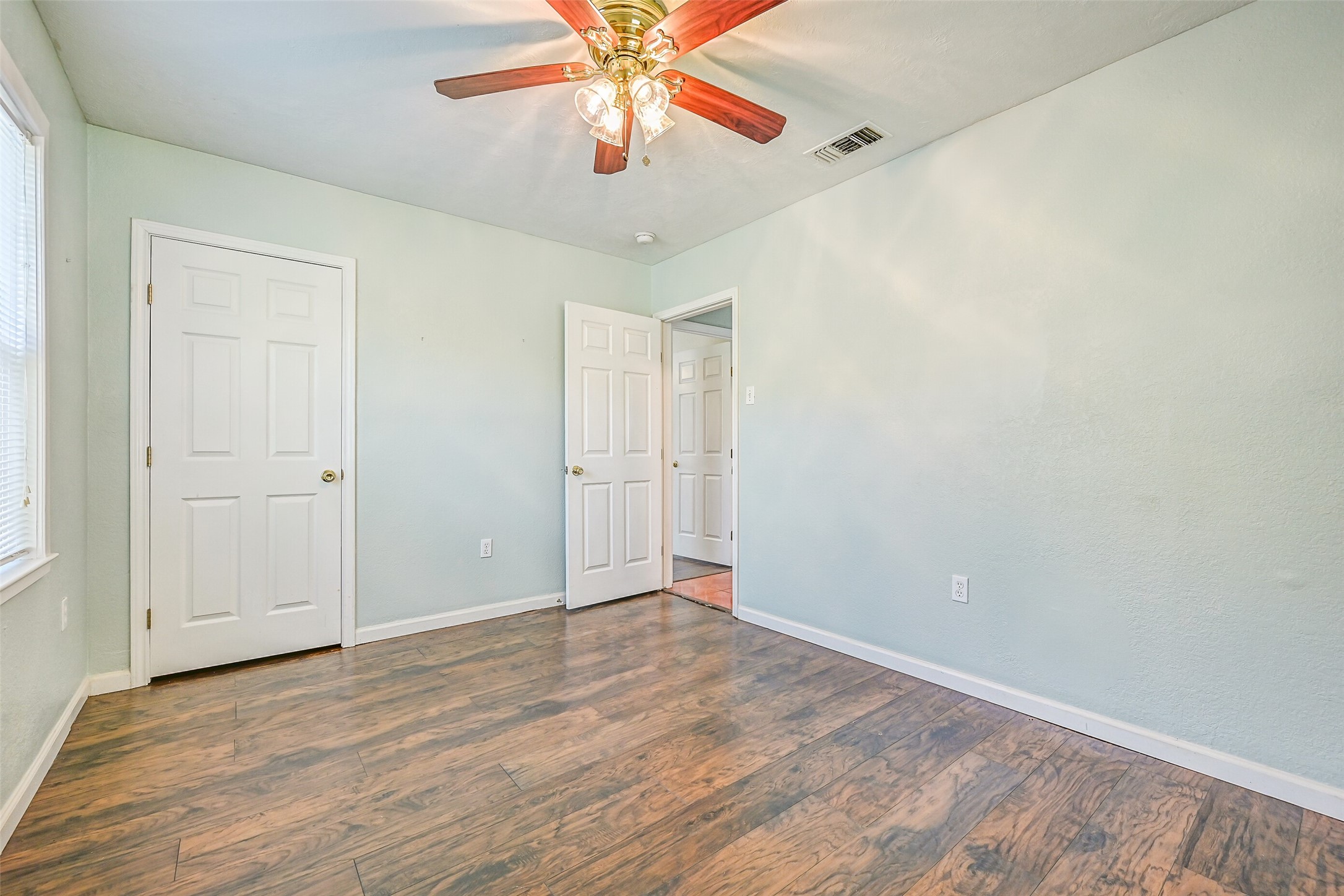 104 Bonita Avenue Property Photo 27