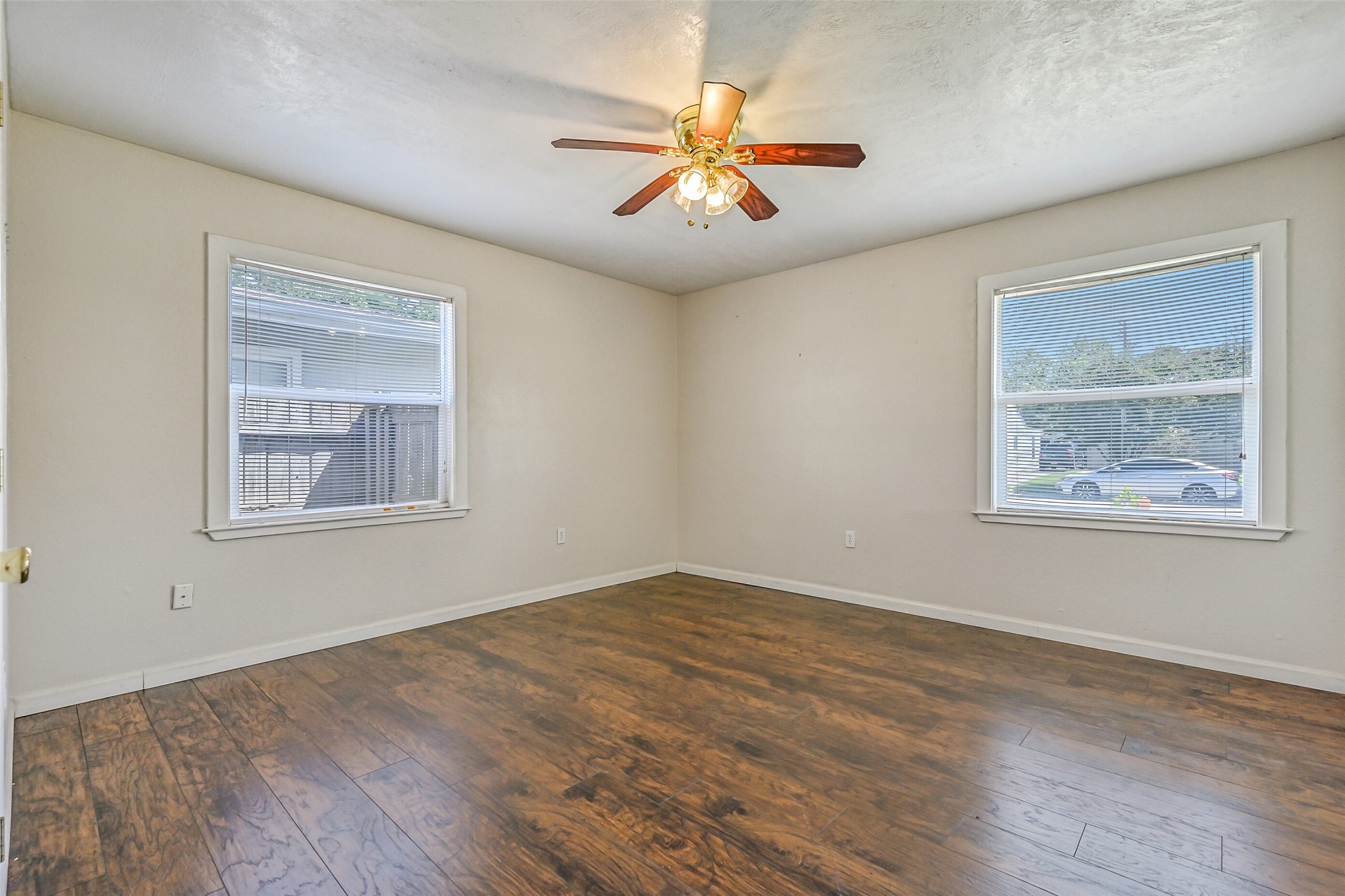 104 Bonita Avenue Property Photo 30