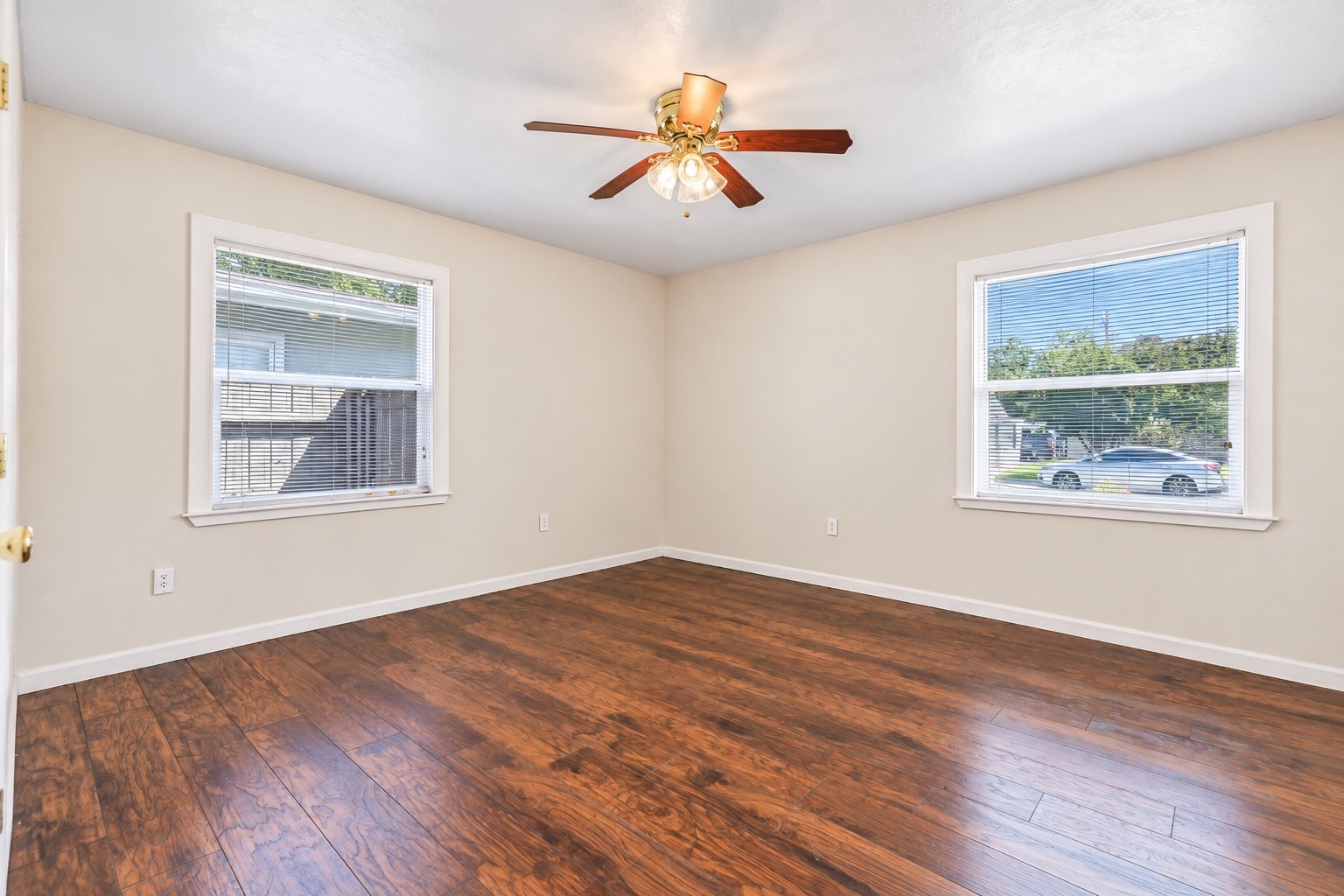 104 Bonita Avenue Property Photo 44