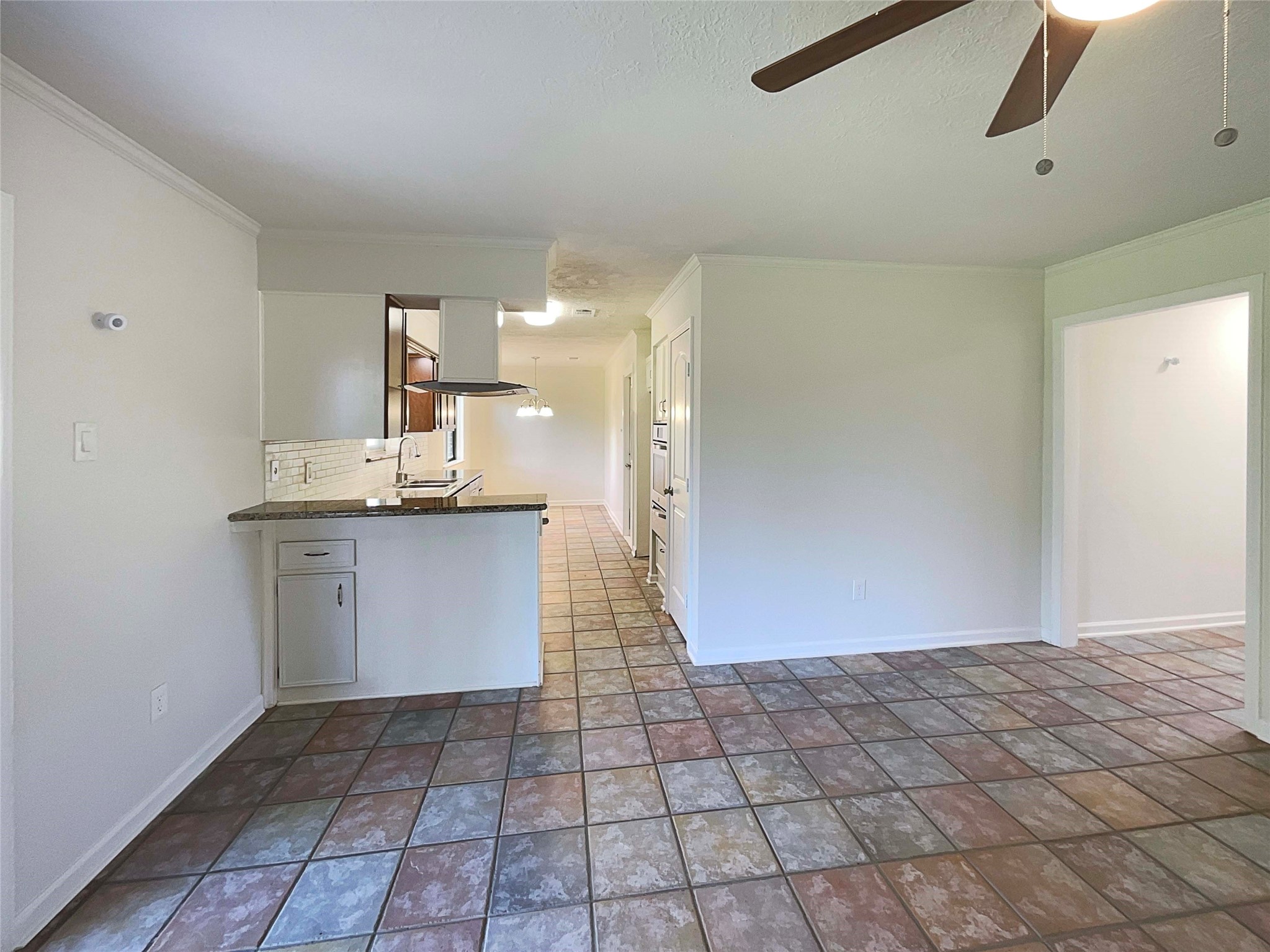 5108 Halbert Drive Property Photo 6