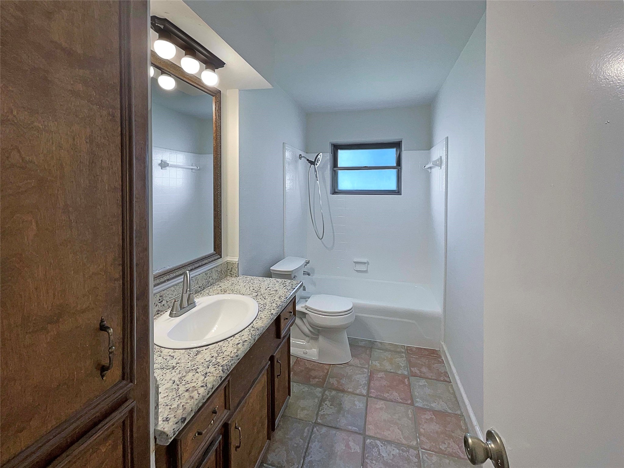 5108 Halbert Drive Property Photo 7