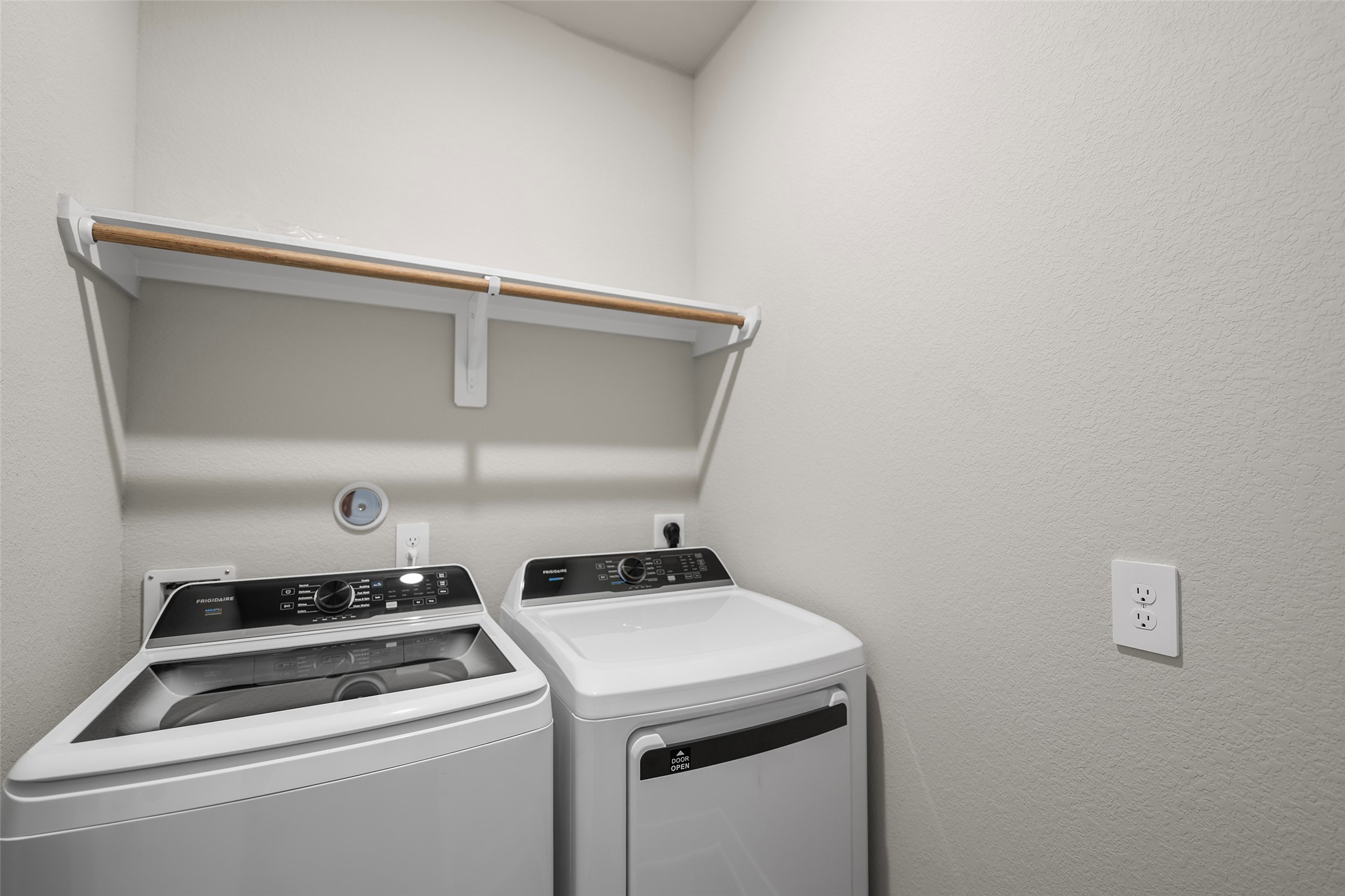 21034 Salt Rock Drive Property Photo 23
