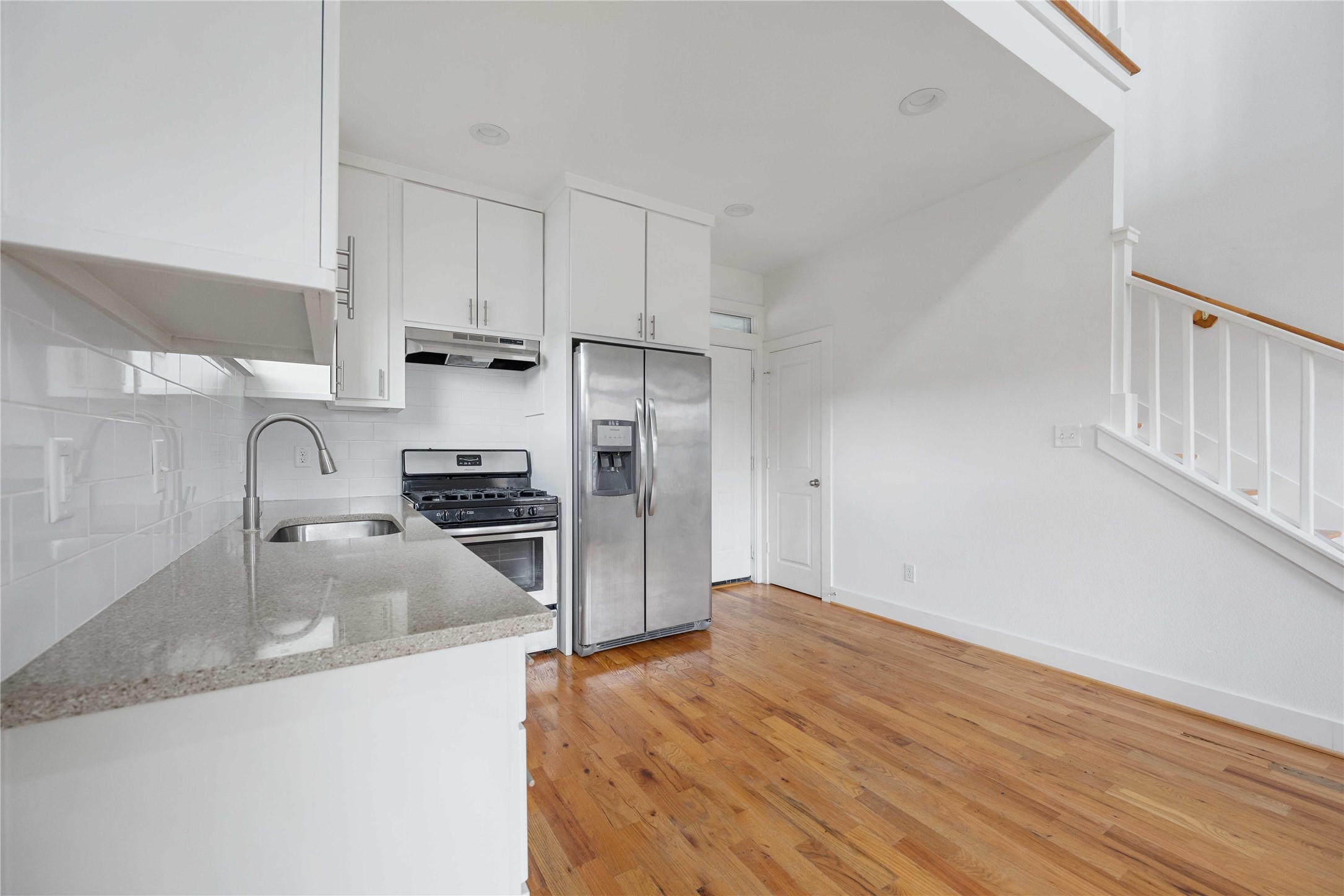 1617 Dumble Street A Property Photo 8