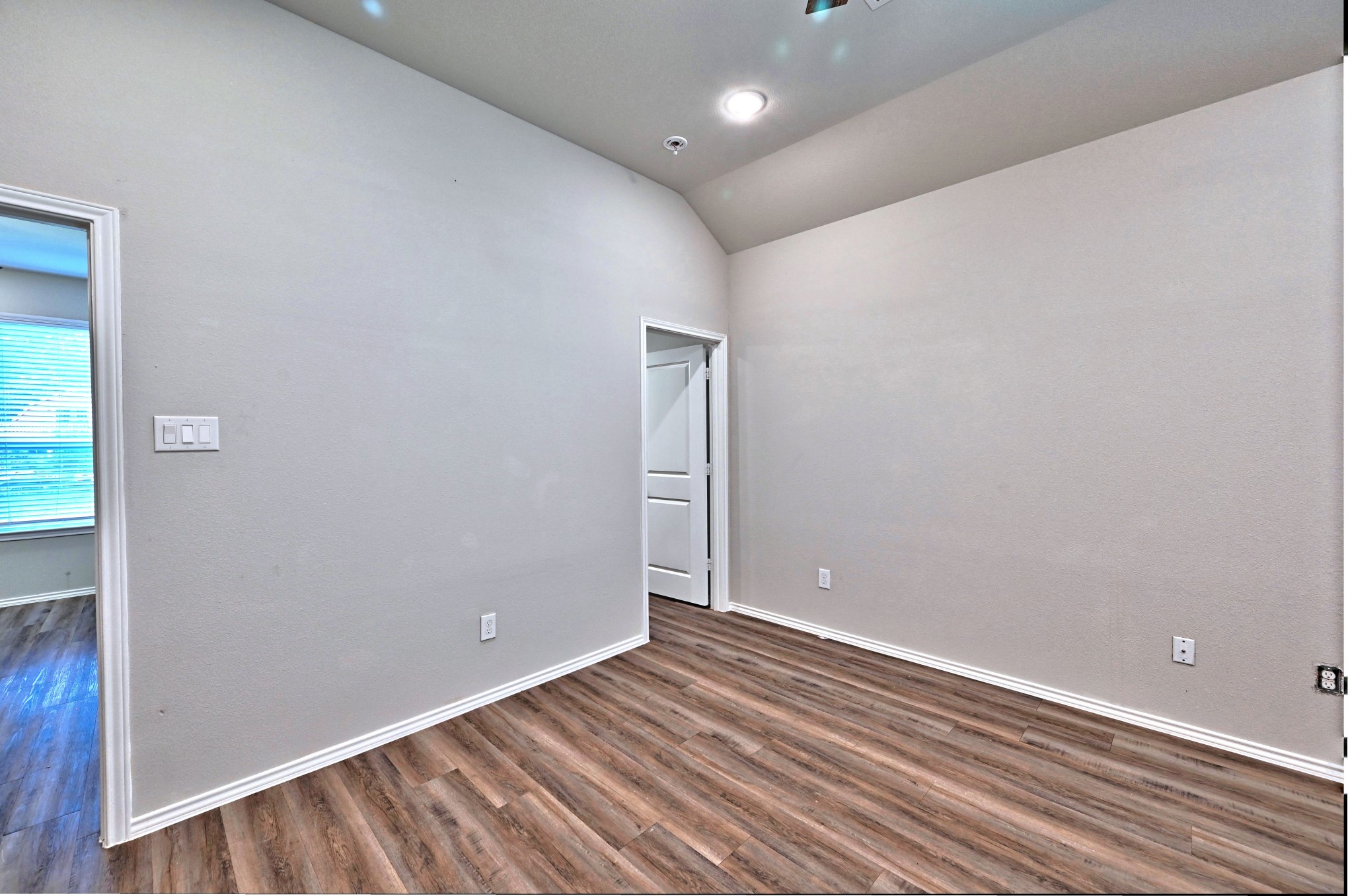 11552 Persimmon Street Property Photo 26