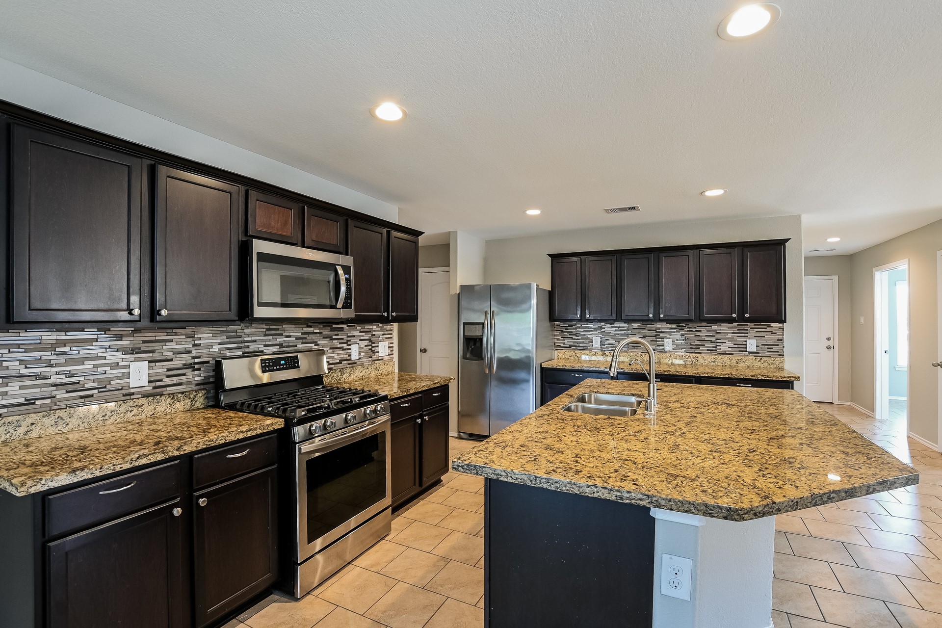 2734 Gold Flake Terrace Road Property Photo 6