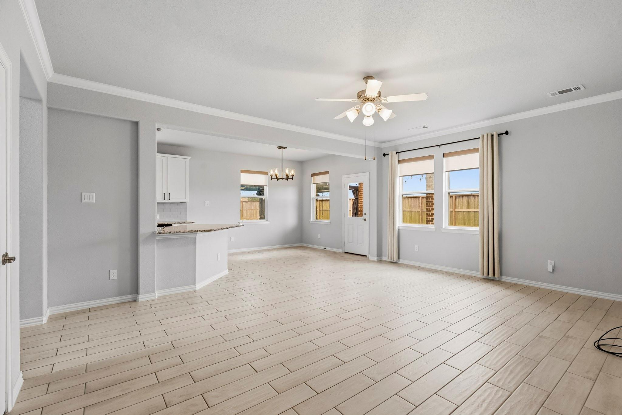 1714 Green Willow Court, Brookshire Tx 77423 Property Photo 7