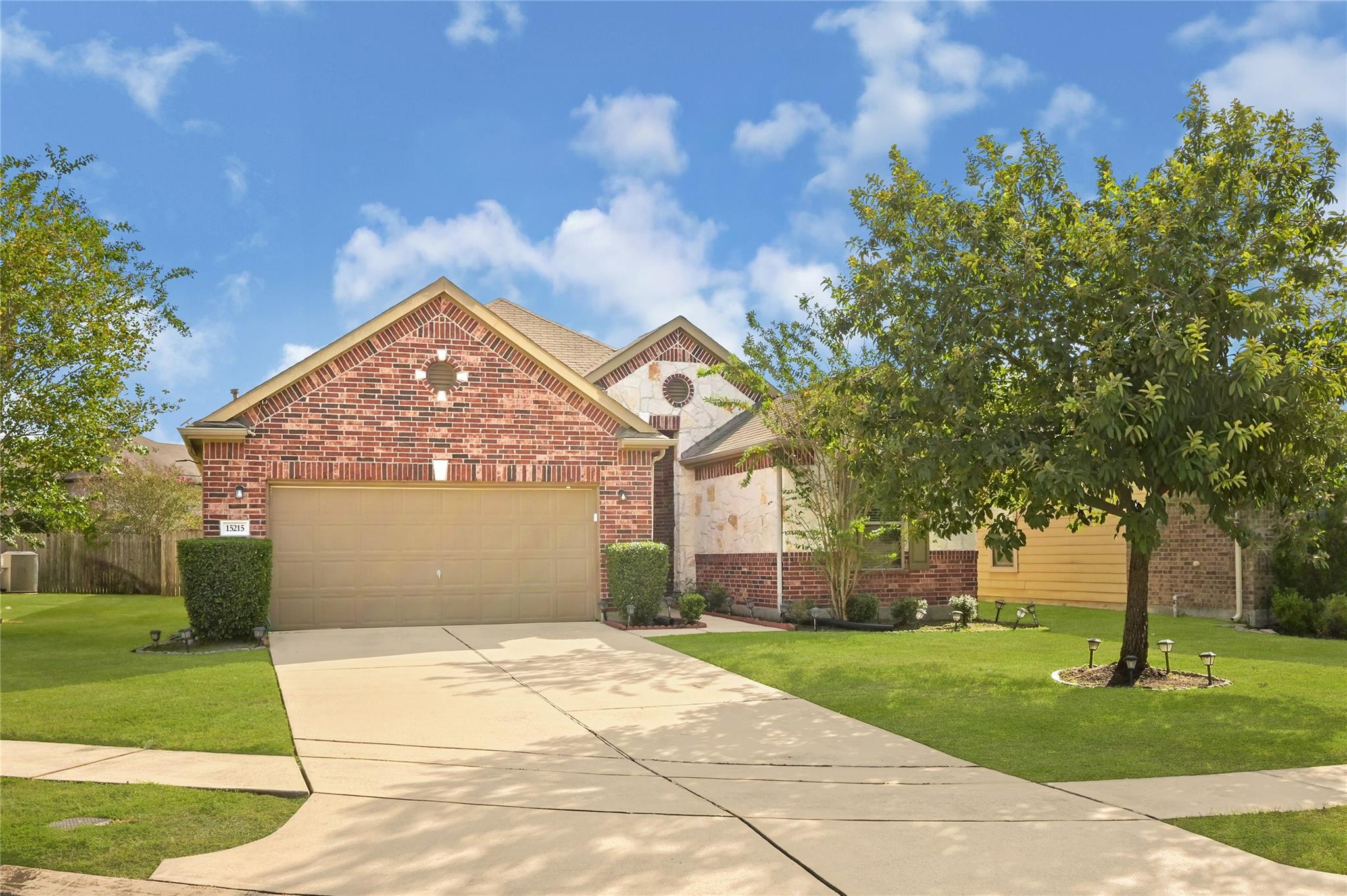 15215 Sunlight Bay Court, Cypress Tx 77429 Property Photo 1