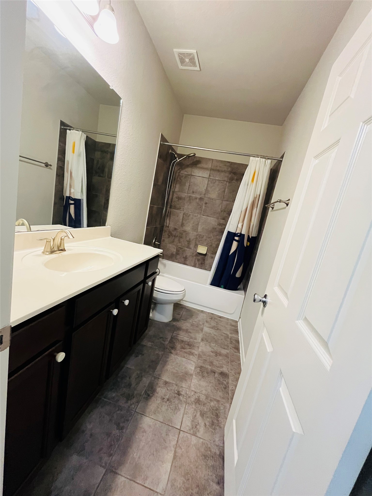 16534 Twinwalker Drive Property Photo 31