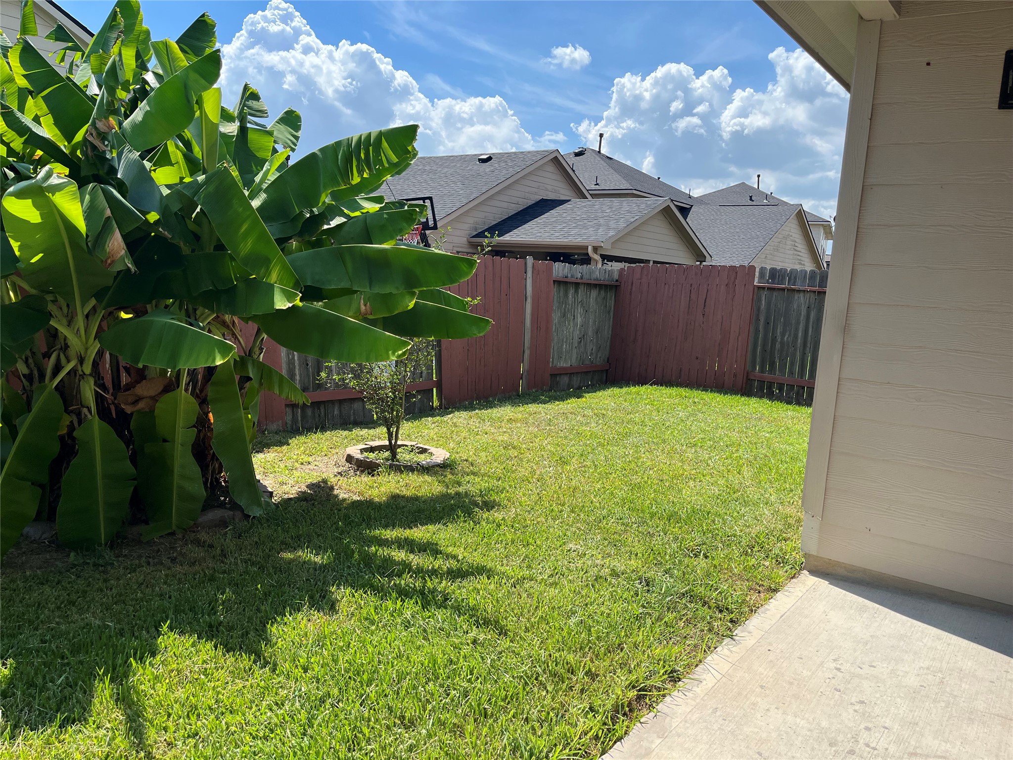 16534 Twinwalker Drive Property Photo 42
