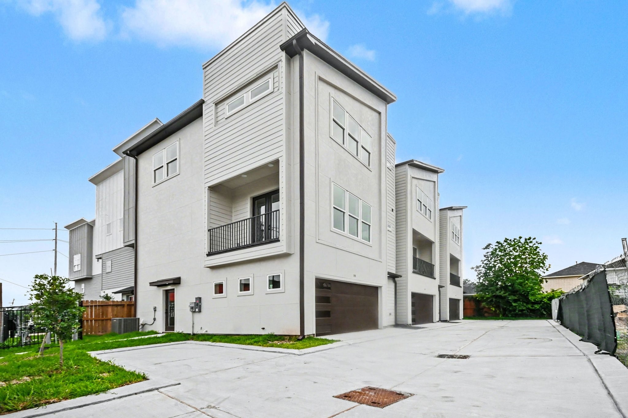 123 Milby Street Property Photo 1