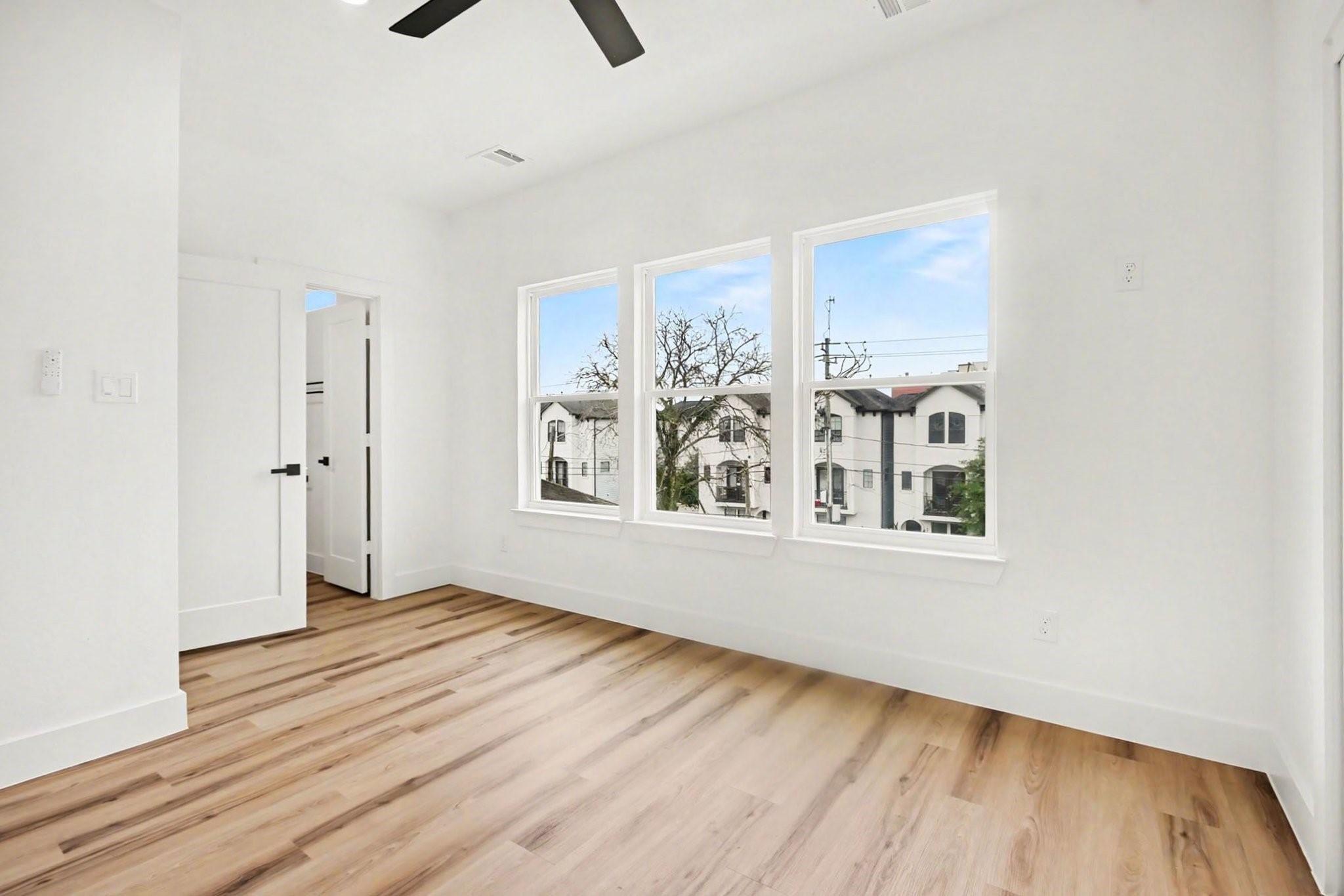 123 Milby Street Property Photo 28