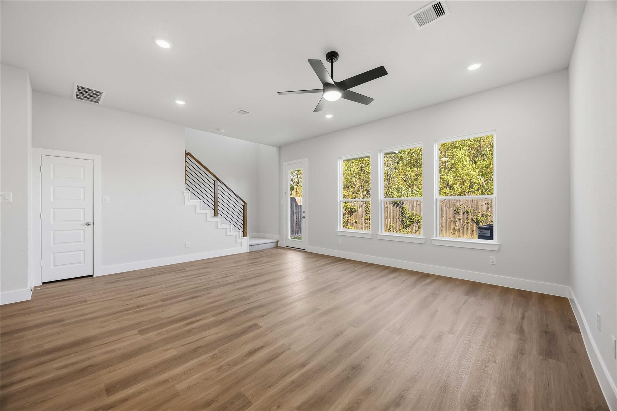 13403 Sun Cay Drive Property Photo 2