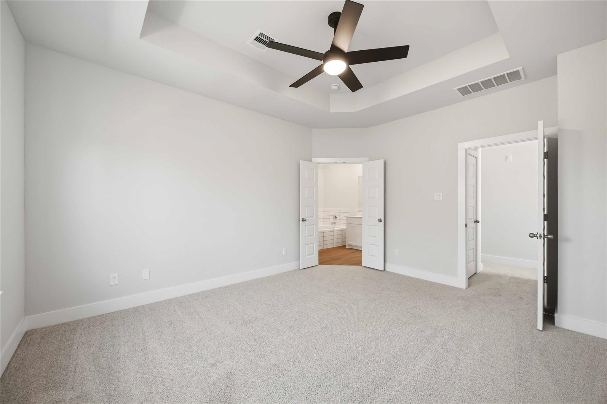 13403 Sun Cay Drive Property Photo 10