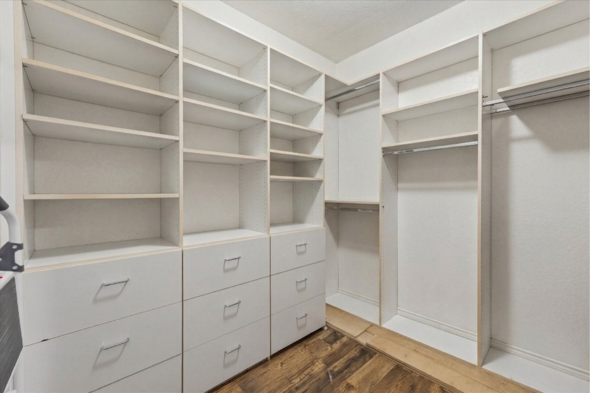 7710 Stone Arbor Drive Property Photo 16