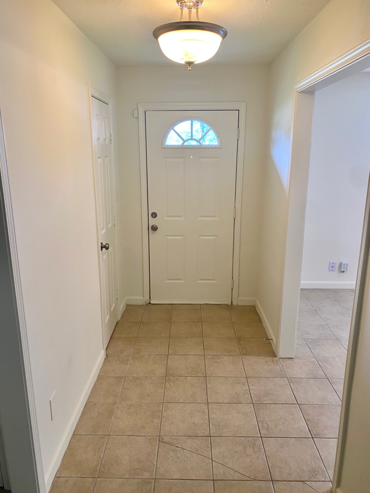 512 Wilmington Drive Property Photo 2