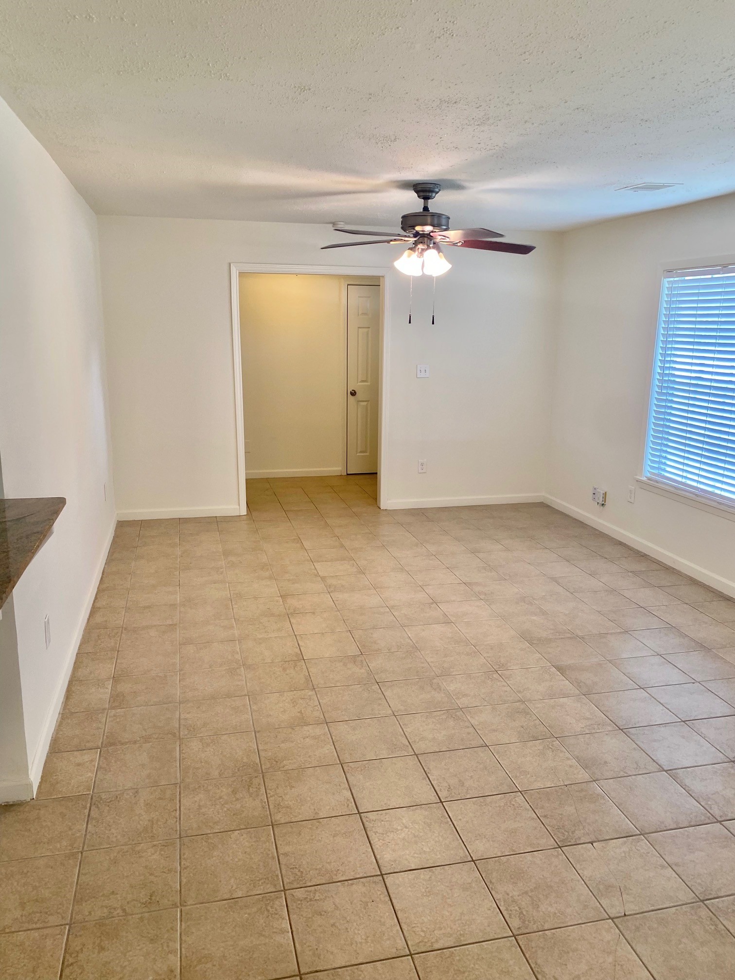512 Wilmington Drive Property Photo 4