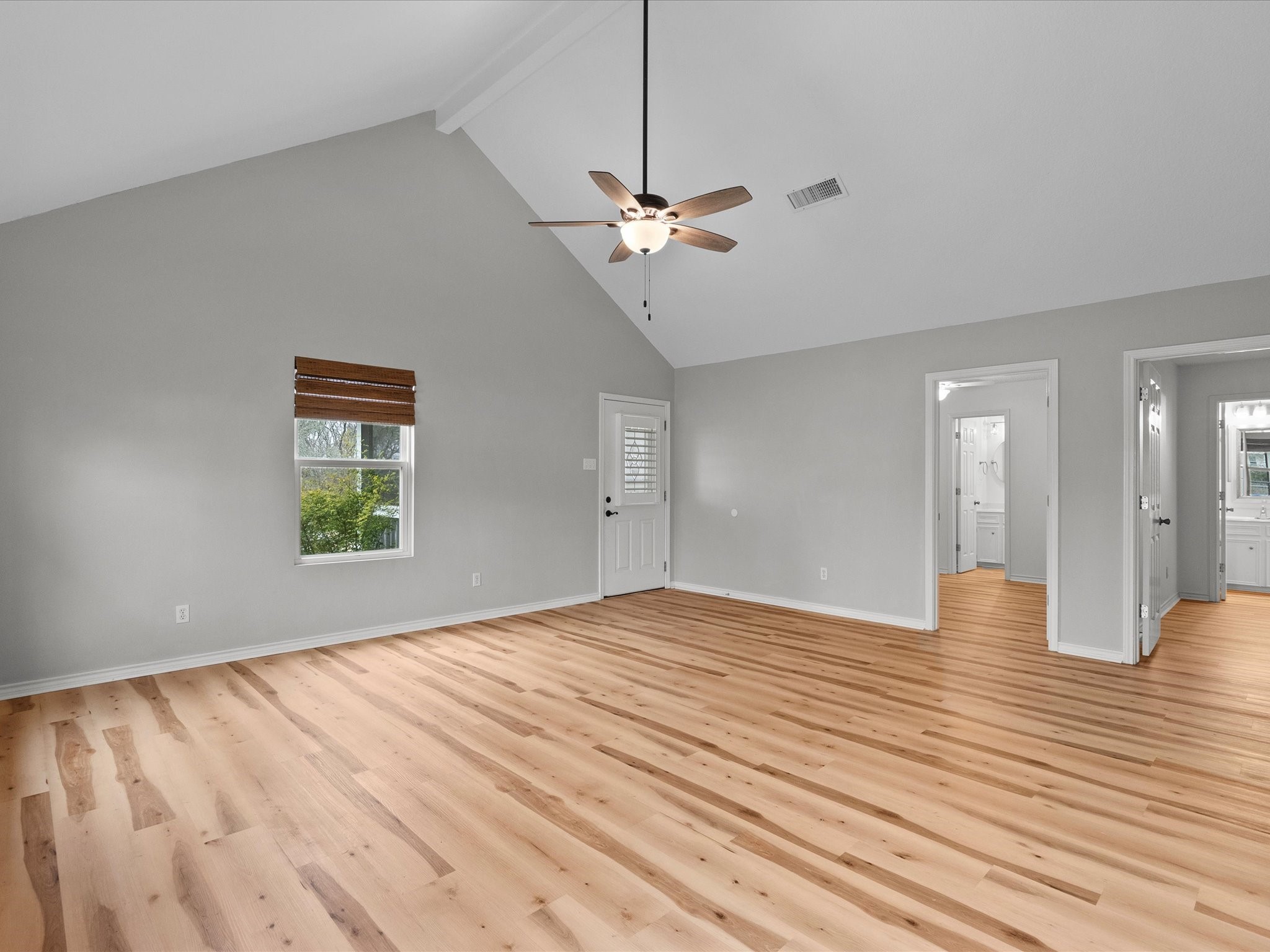 5317 County Road 868e Property Photo 4