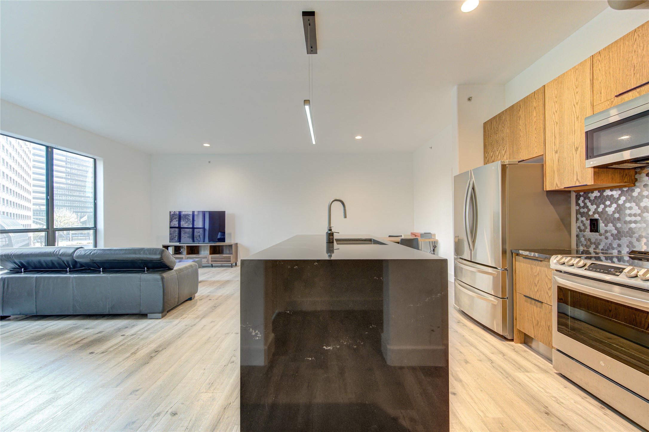 1901 Post Oak Boulevard 3105 Property Photo 2