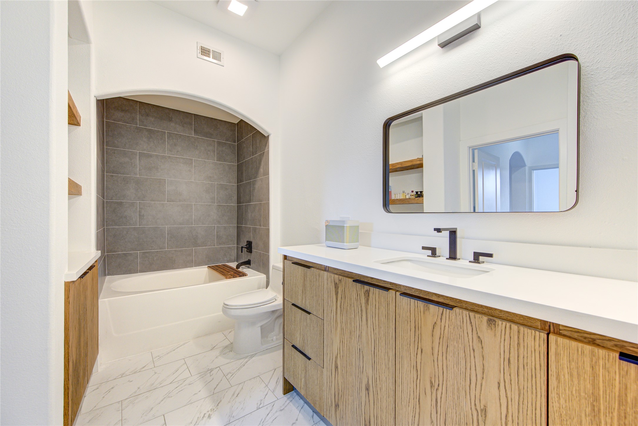 1901 Post Oak Boulevard 3105 Property Photo 12