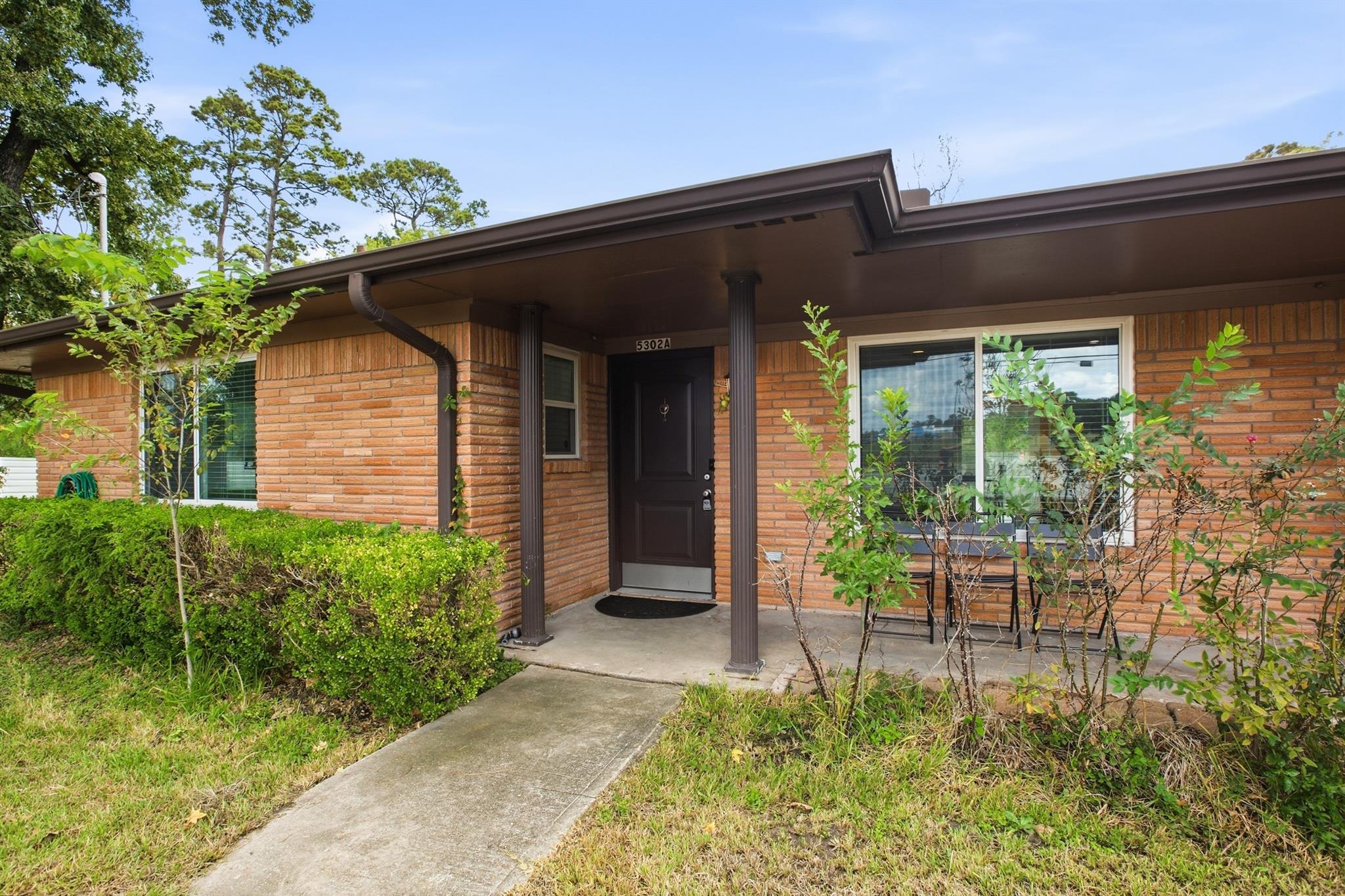 5302 Treaschwig Road Property Photo 15