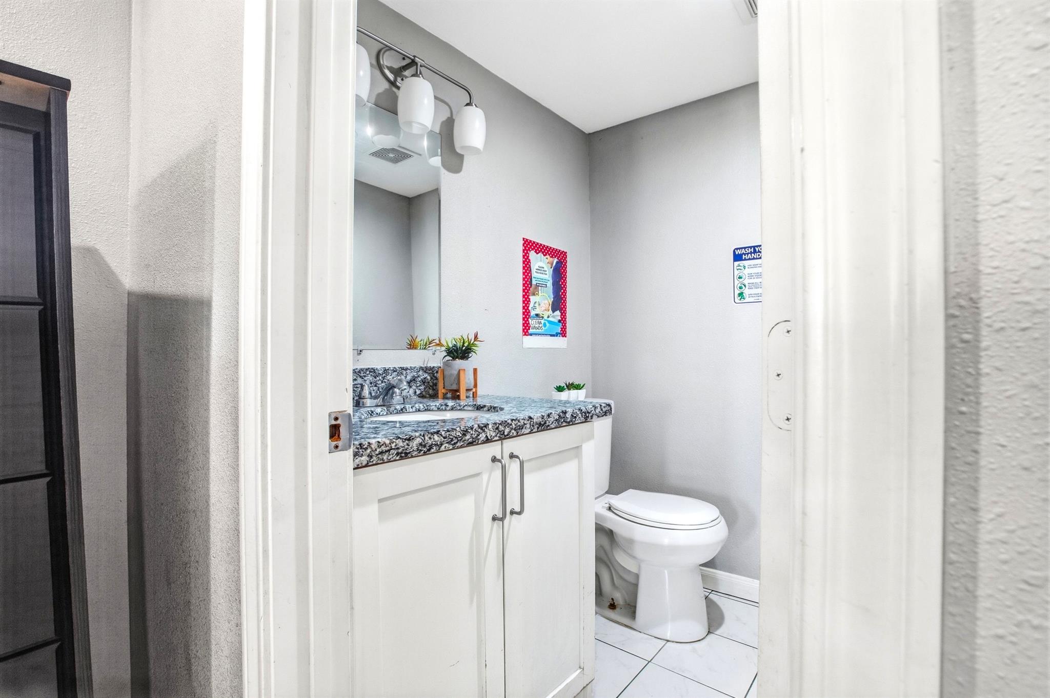 5302 Treaschwig Road Property Photo 27