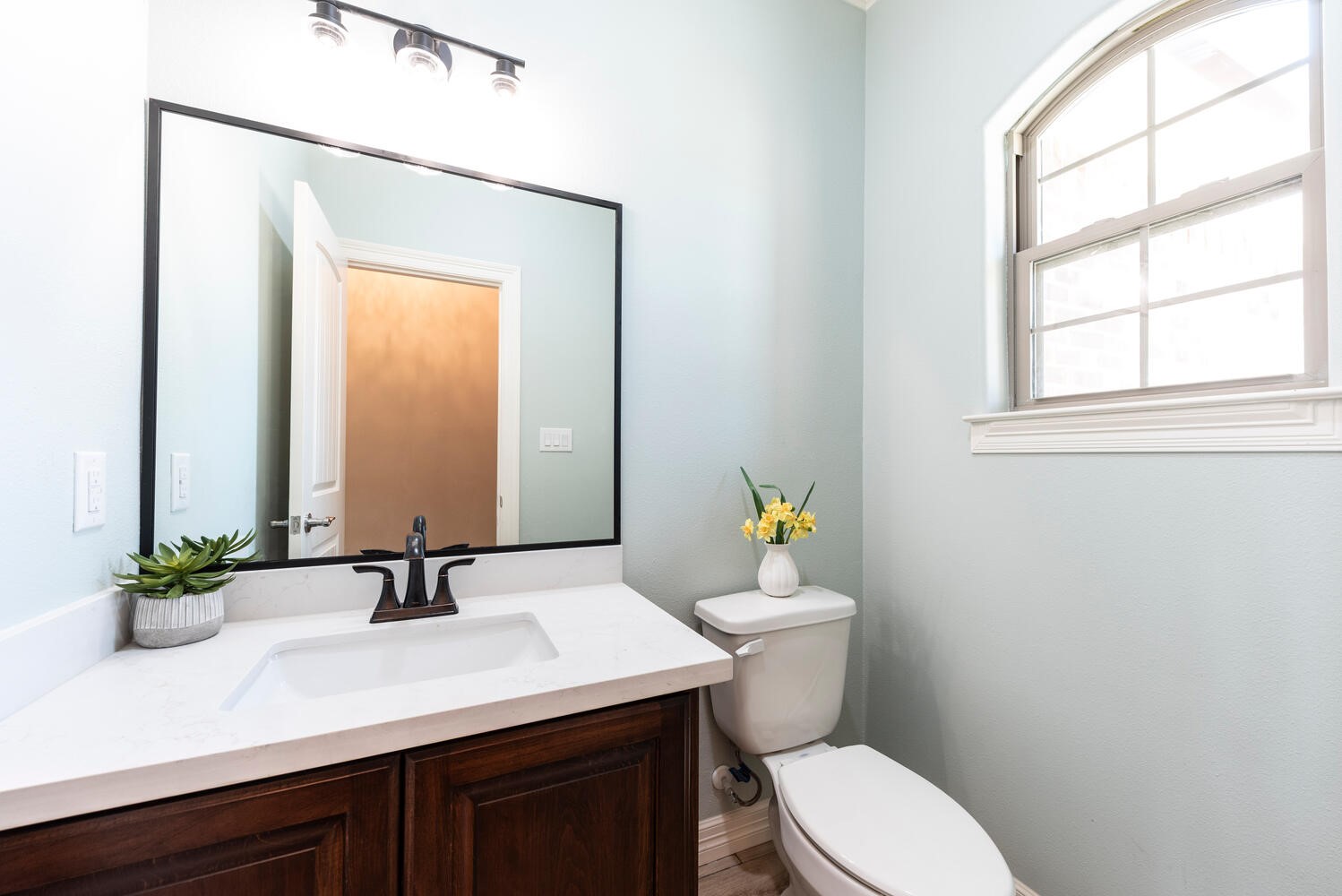 8390 Westgate Property Photo 5