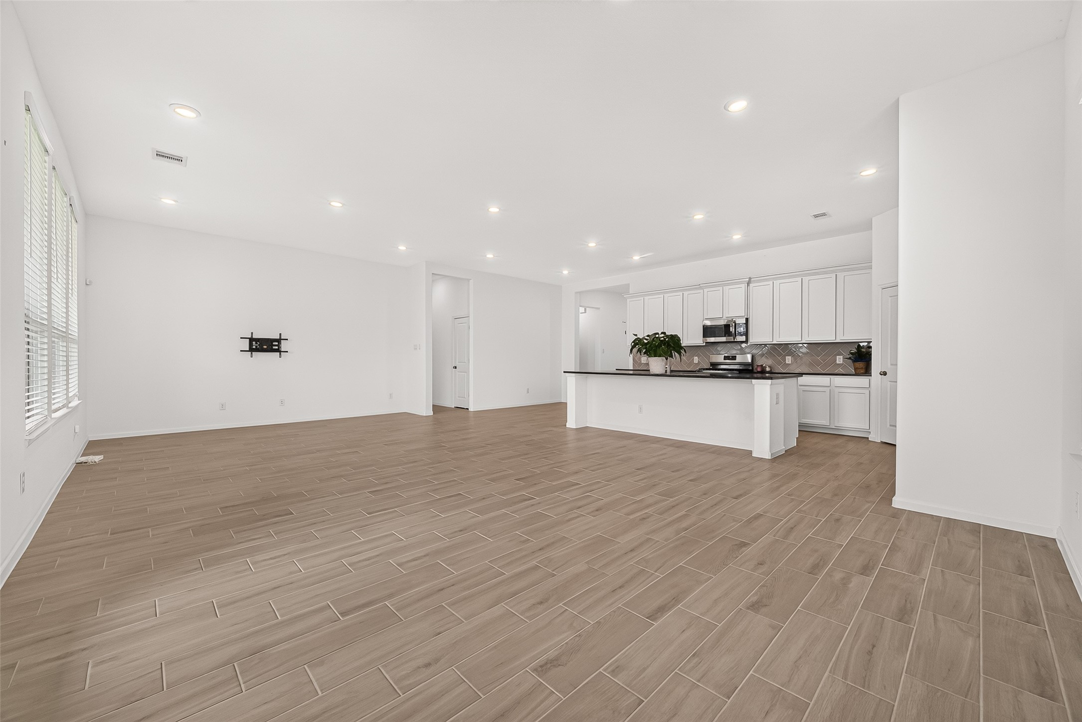 3623 Rock Ledge Drive Property Photo 11
