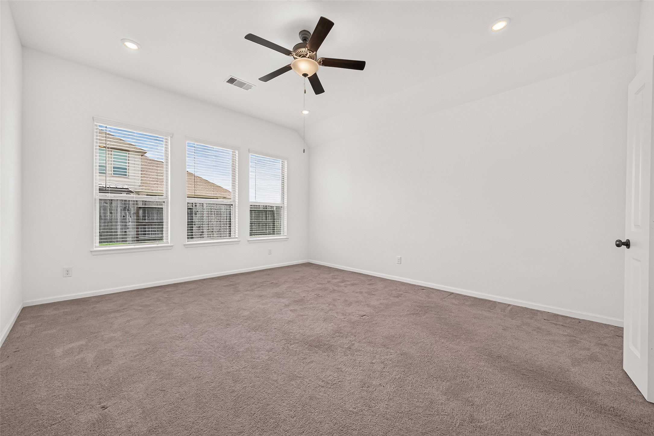 3623 Rock Ledge Drive Property Photo 32