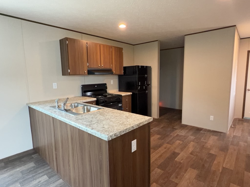 3046 5914 15 Property Photo 2