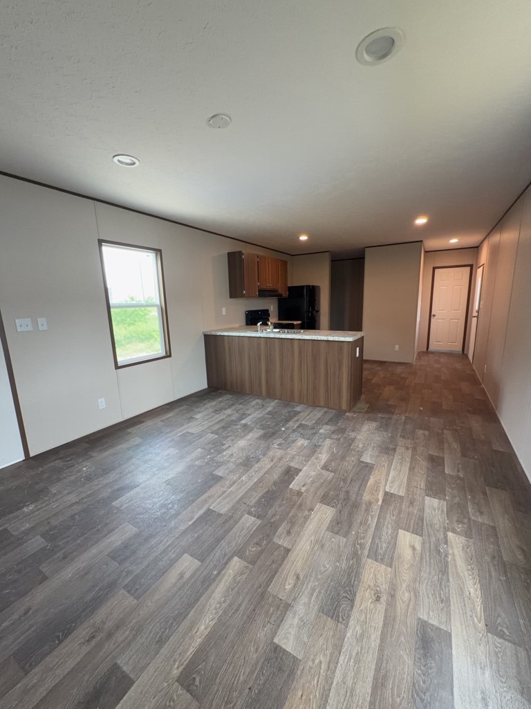 3046 5914 15 Property Photo 5