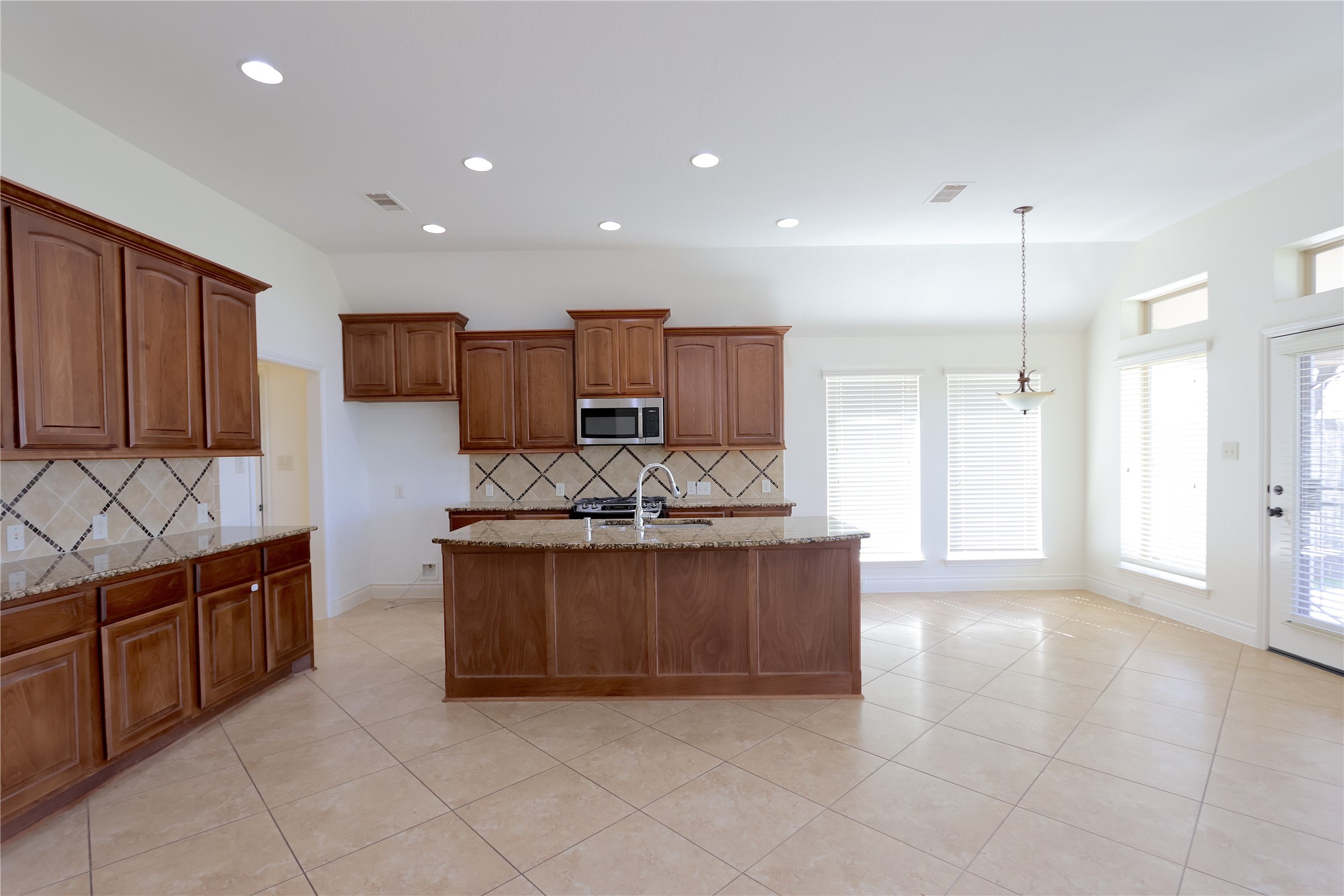 10226 Rouken Glen Court Property Photo 7