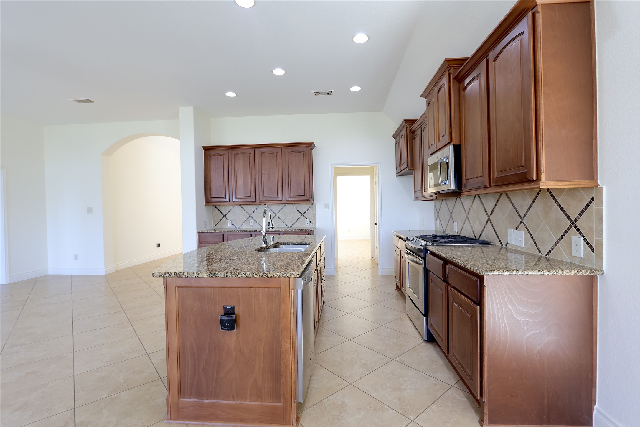 10226 Rouken Glen Court Property Photo 8