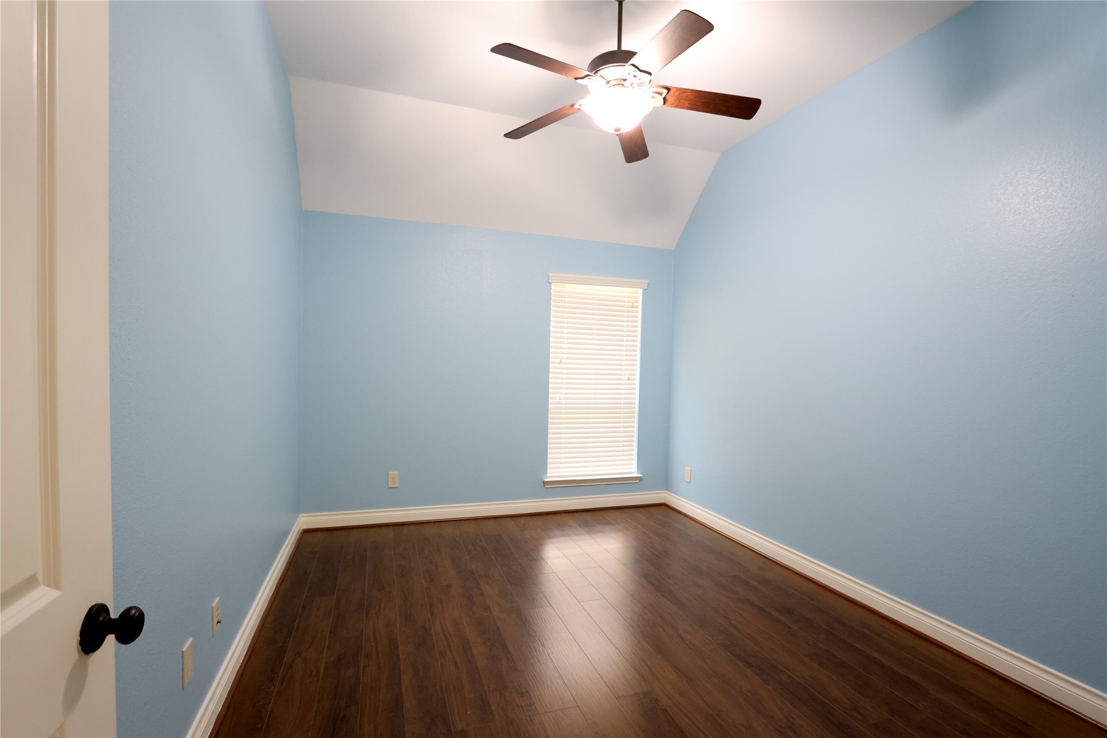 10226 Rouken Glen Court Property Photo 16