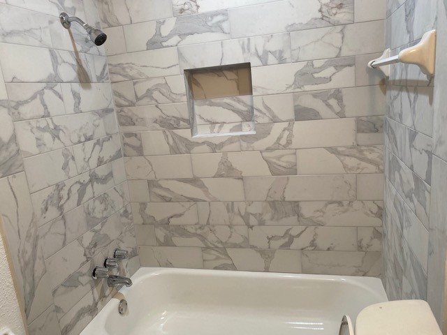 12728 Shannon Hills Drive Property Photo 1