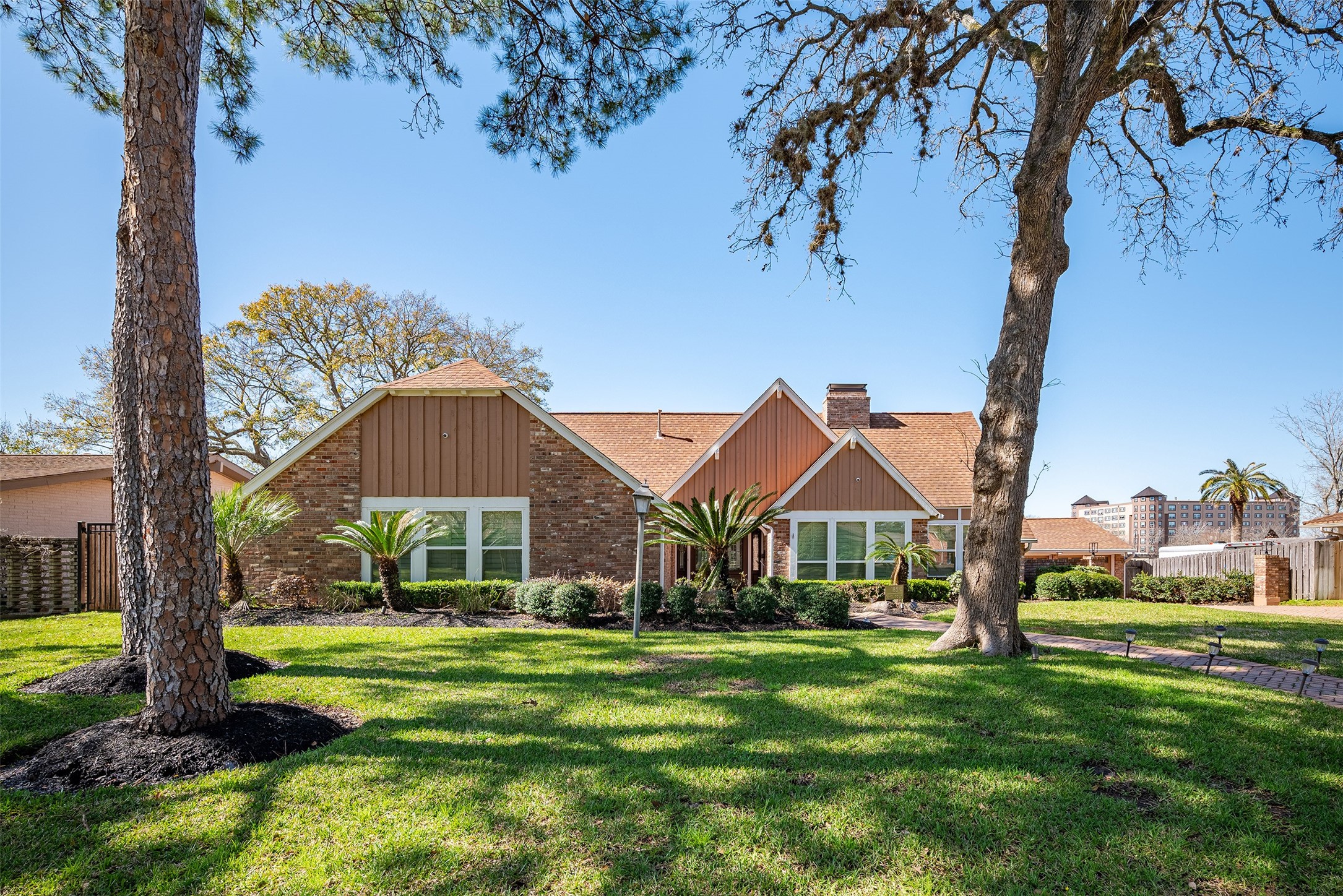 18510 Barbuda Lane Property Photo 2
