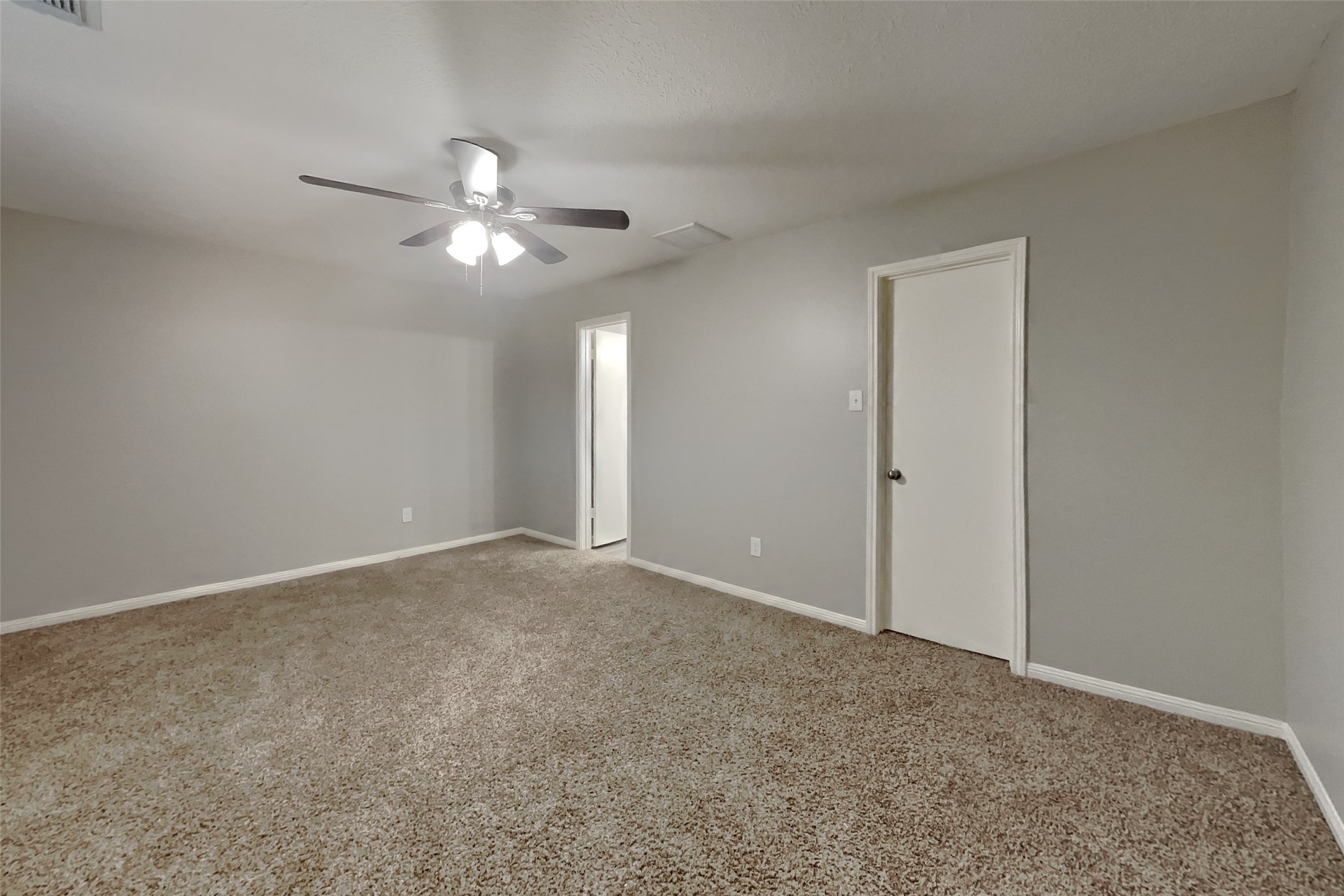19302 Winding Branch Drive Property Photo 8